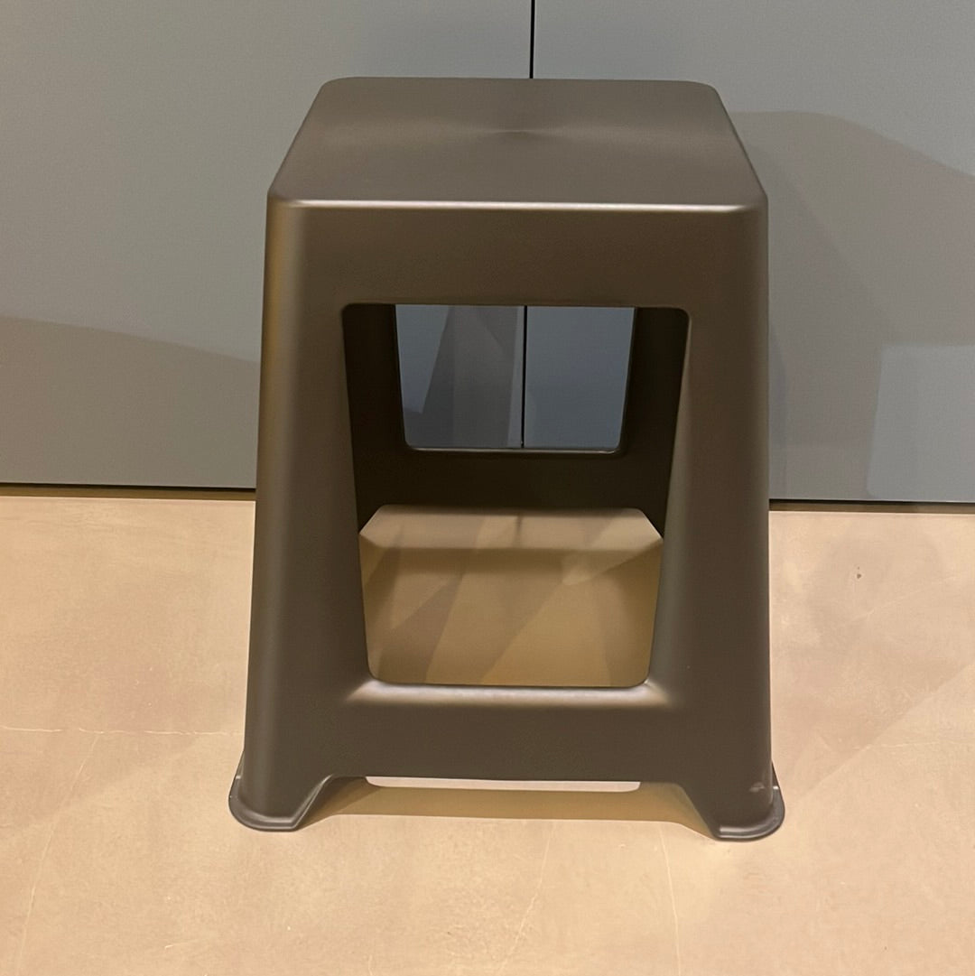 Vitra / Chap / Hocker Schwarz