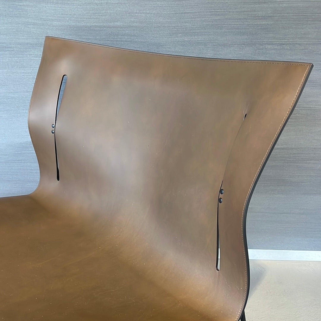 CUOIO LOUNGE 1202 inkl. Hocker und Fell