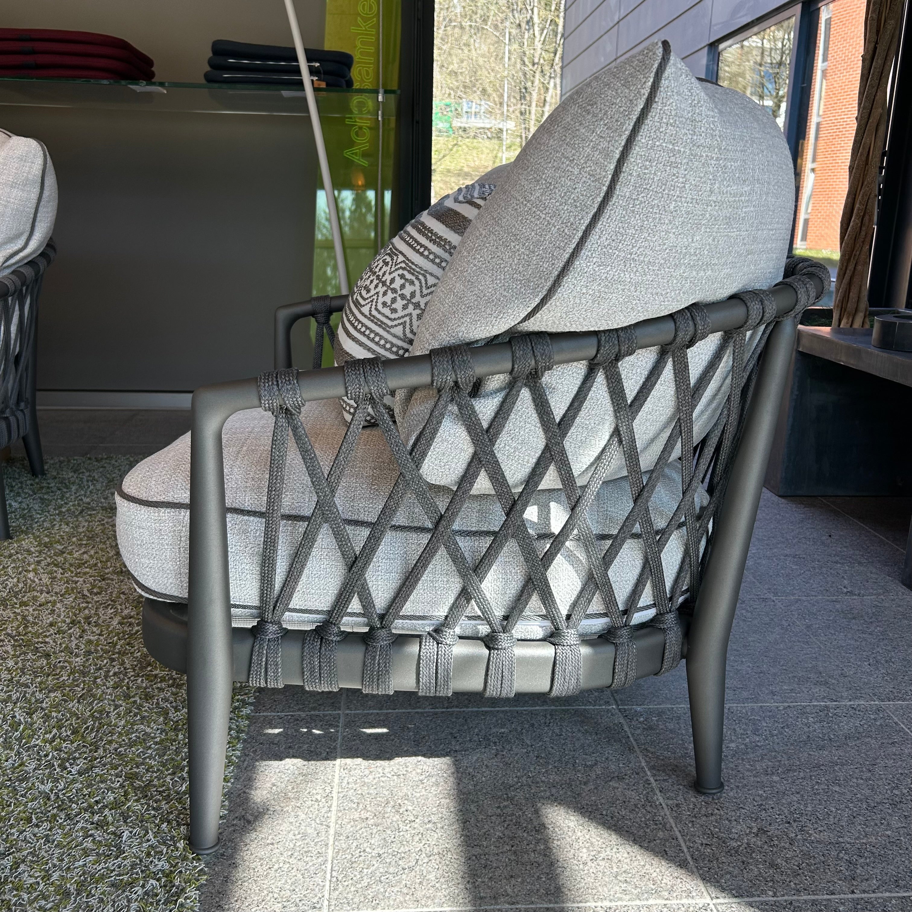B&B Italia / Erica '25 / Outdoor Sessel - Architare shop