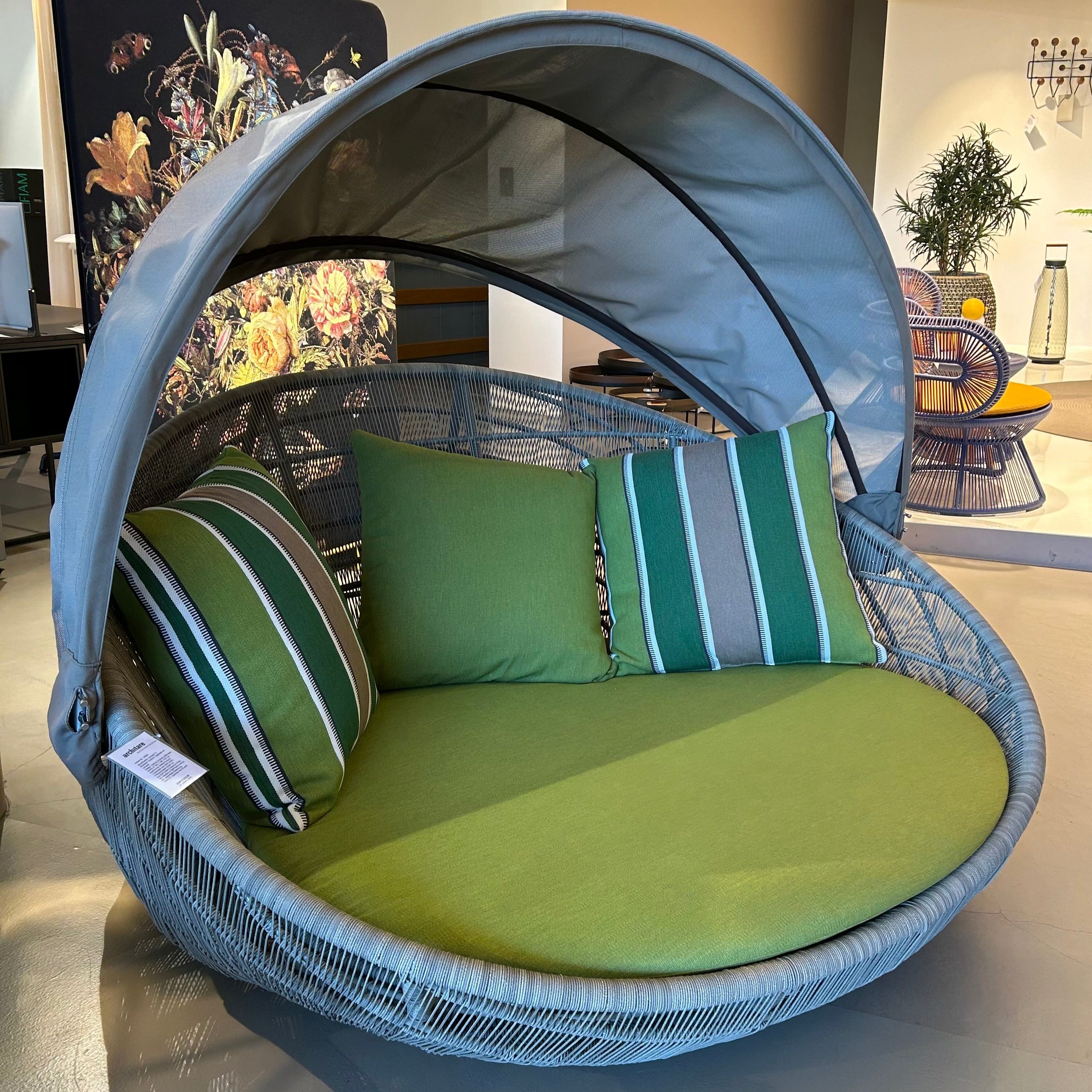 B&B Italia Canasta 13