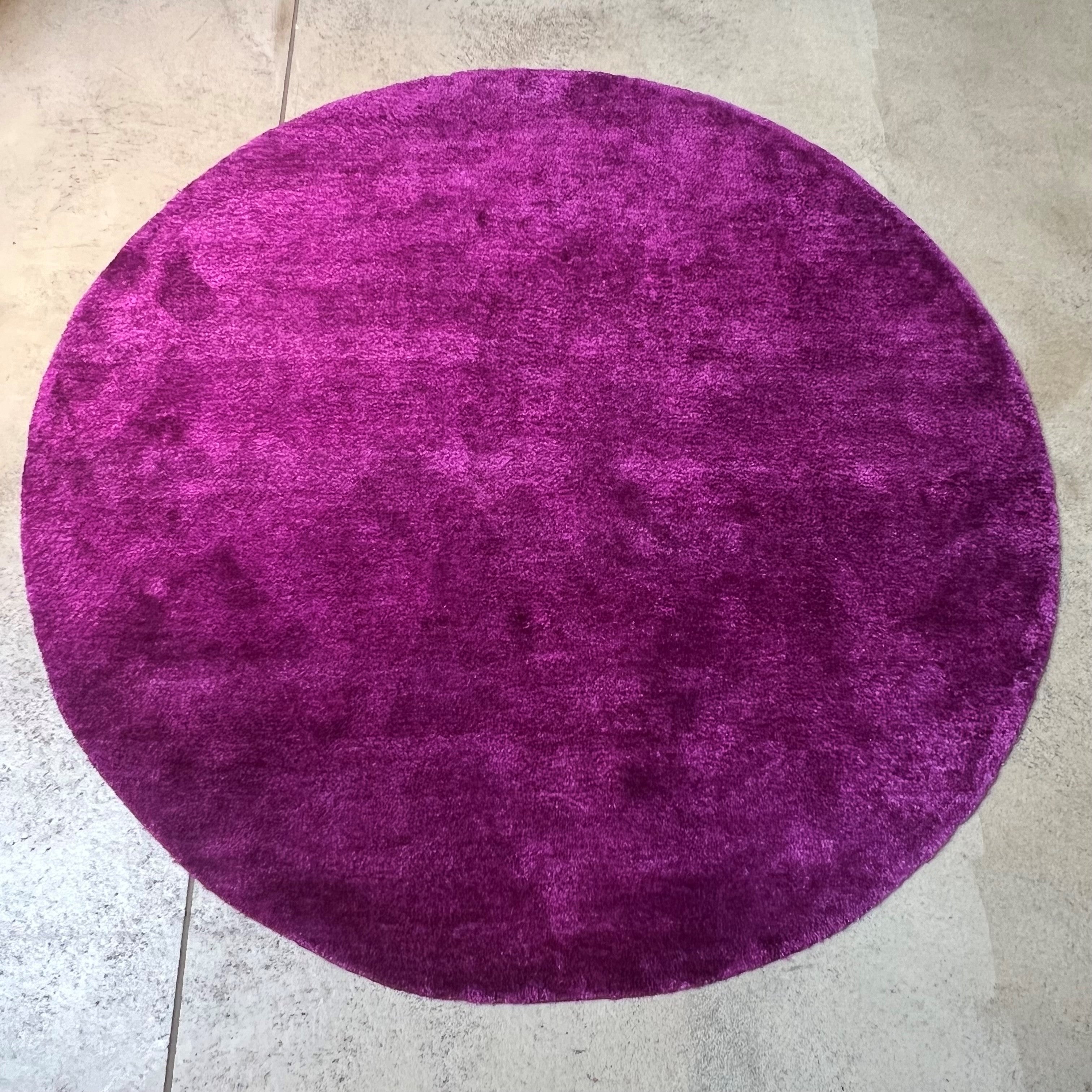 Kymo / The Finest / Carpet