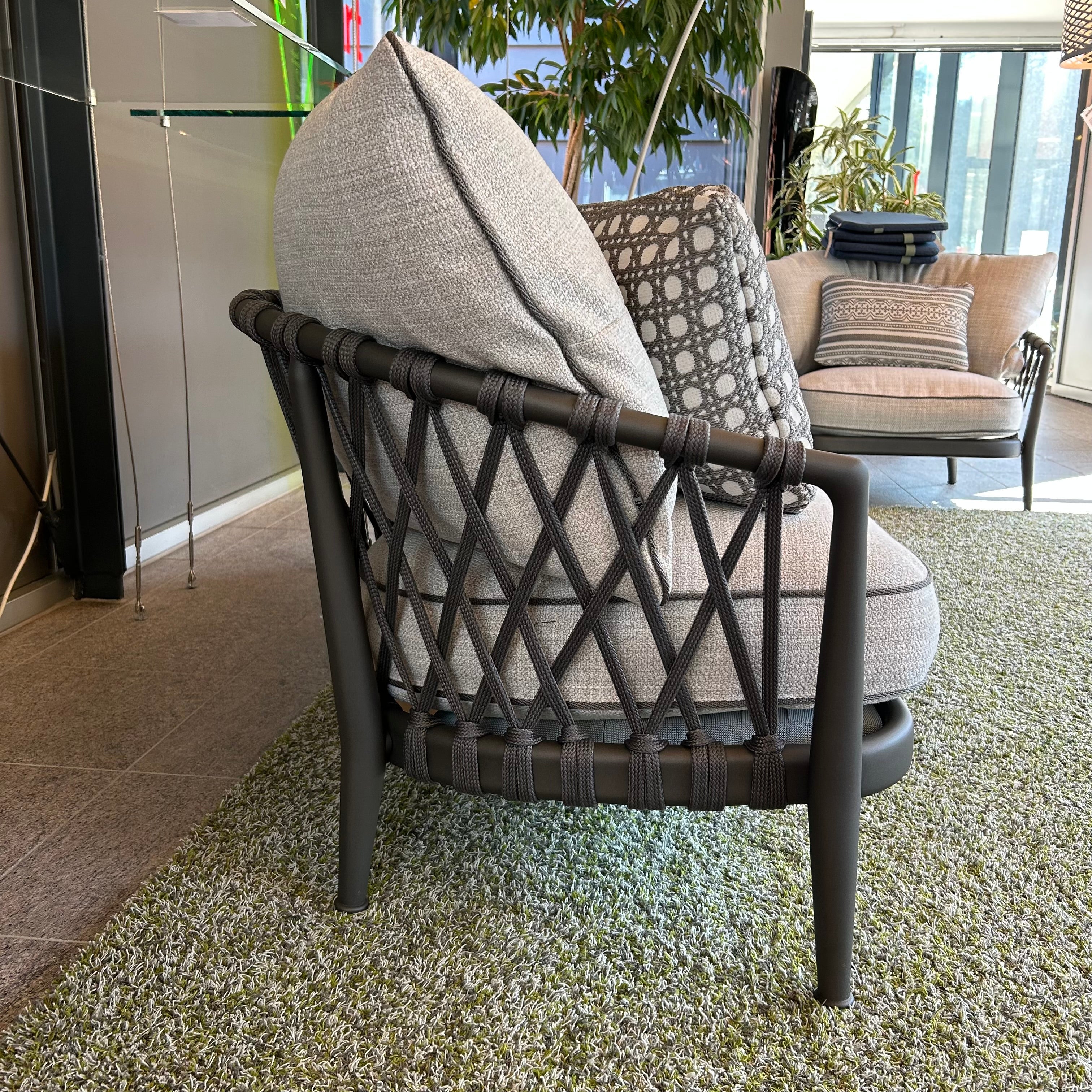 B&B Italia / Erica'25 / Outdoor Sofa