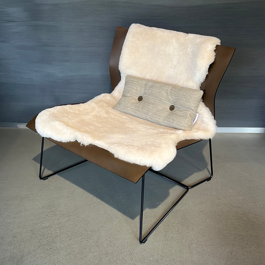 CUOIO LOUNGE 1202 inkl. Hocker und Fell