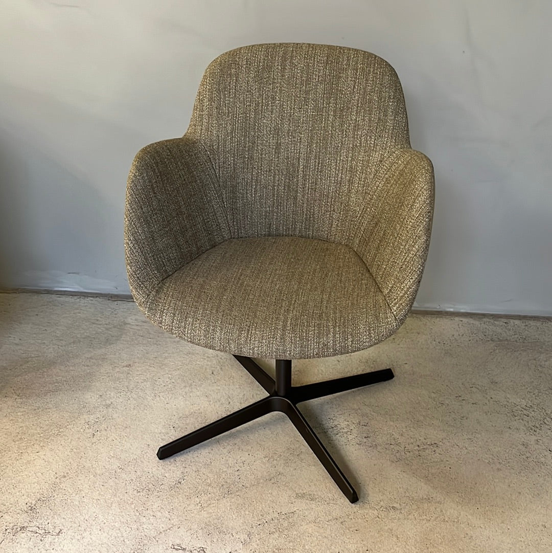 Walter Knoll / Sheru 1437 C / Armlehnenstuhl