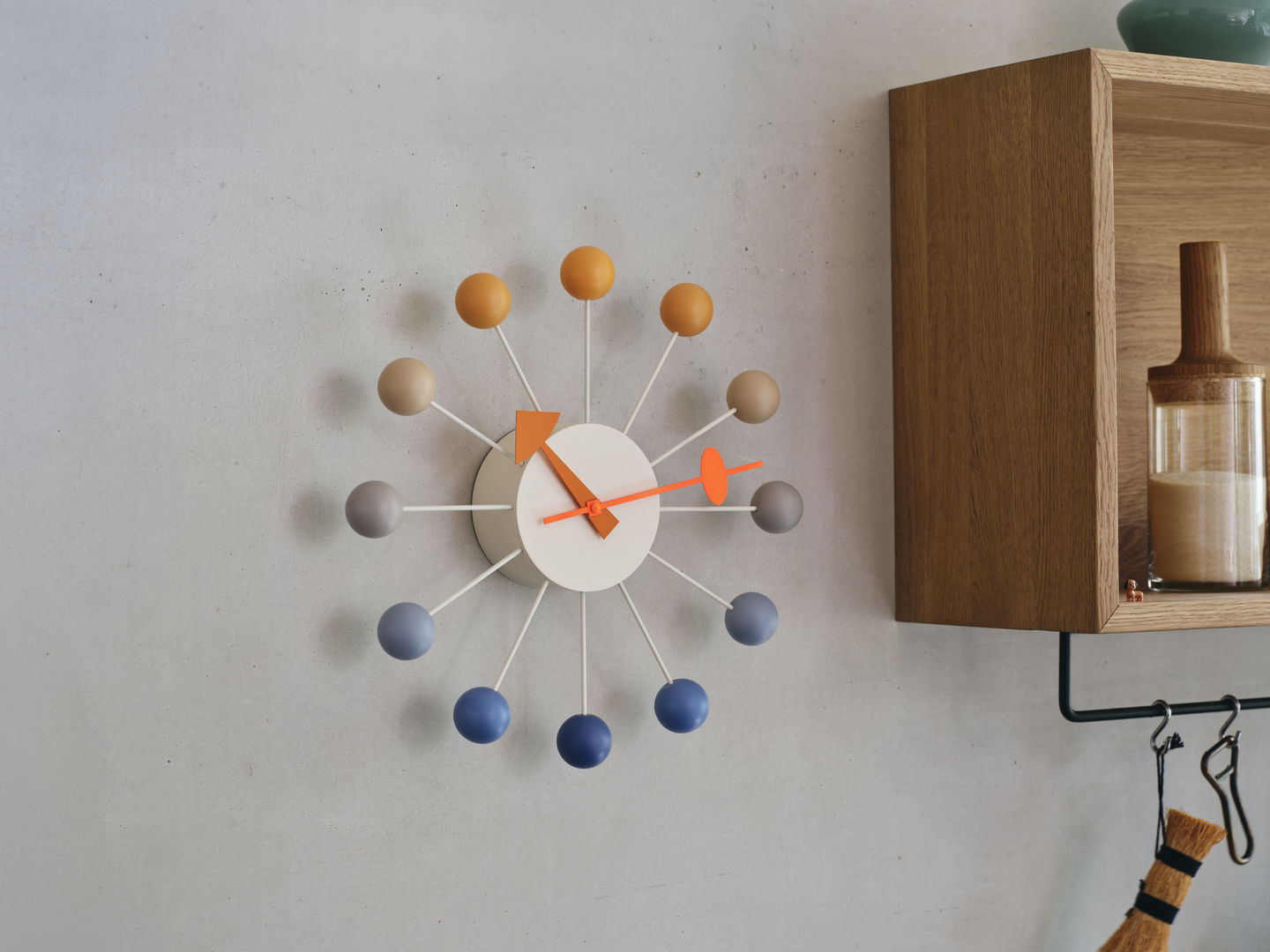 Vitra / Ball Clock Special Edition / Wanduhr - Architare shop