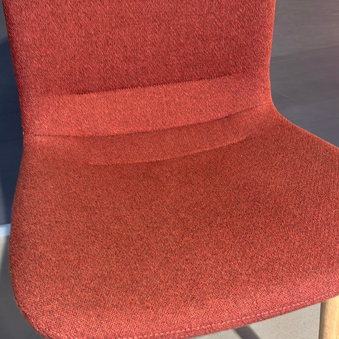 Vitra / HAL Soft Wood / Stuhl Dunkelrot