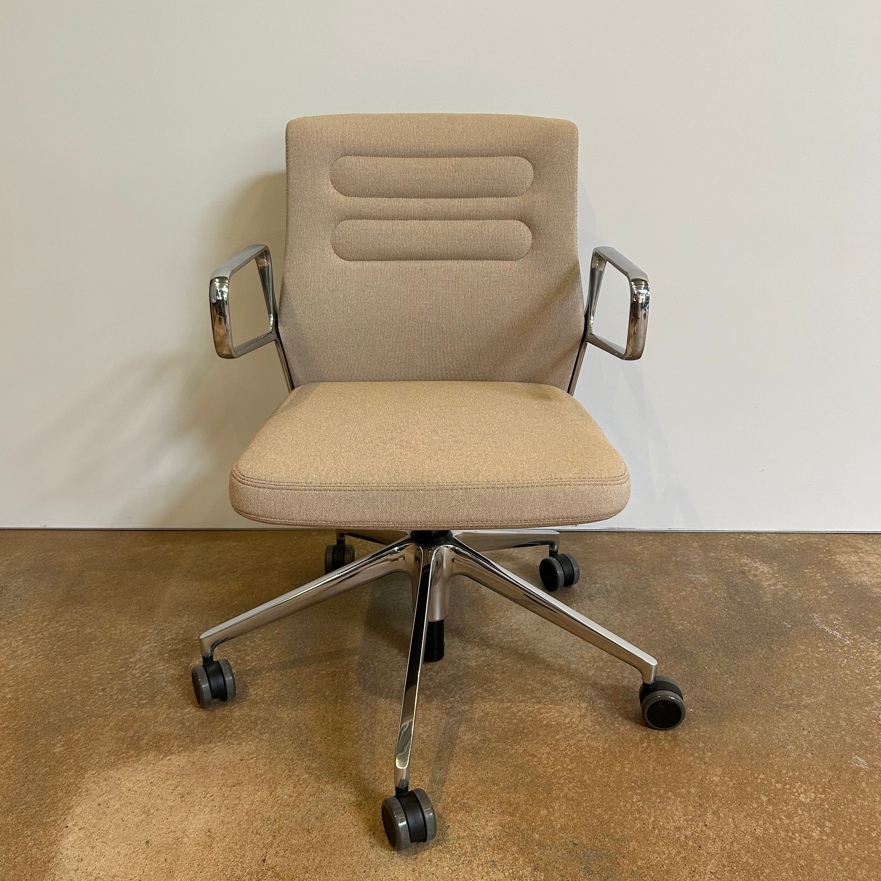 Vitra / AC 5 STUDIO / Bürostuhl
