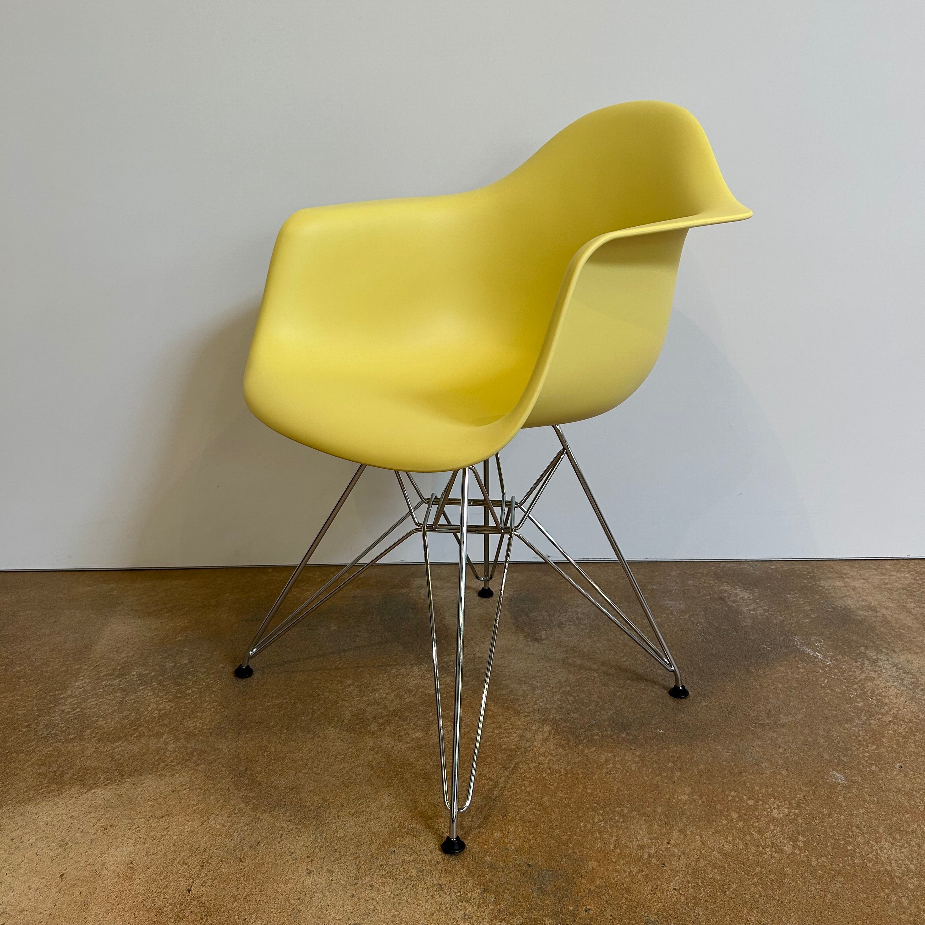 Vitra DAR