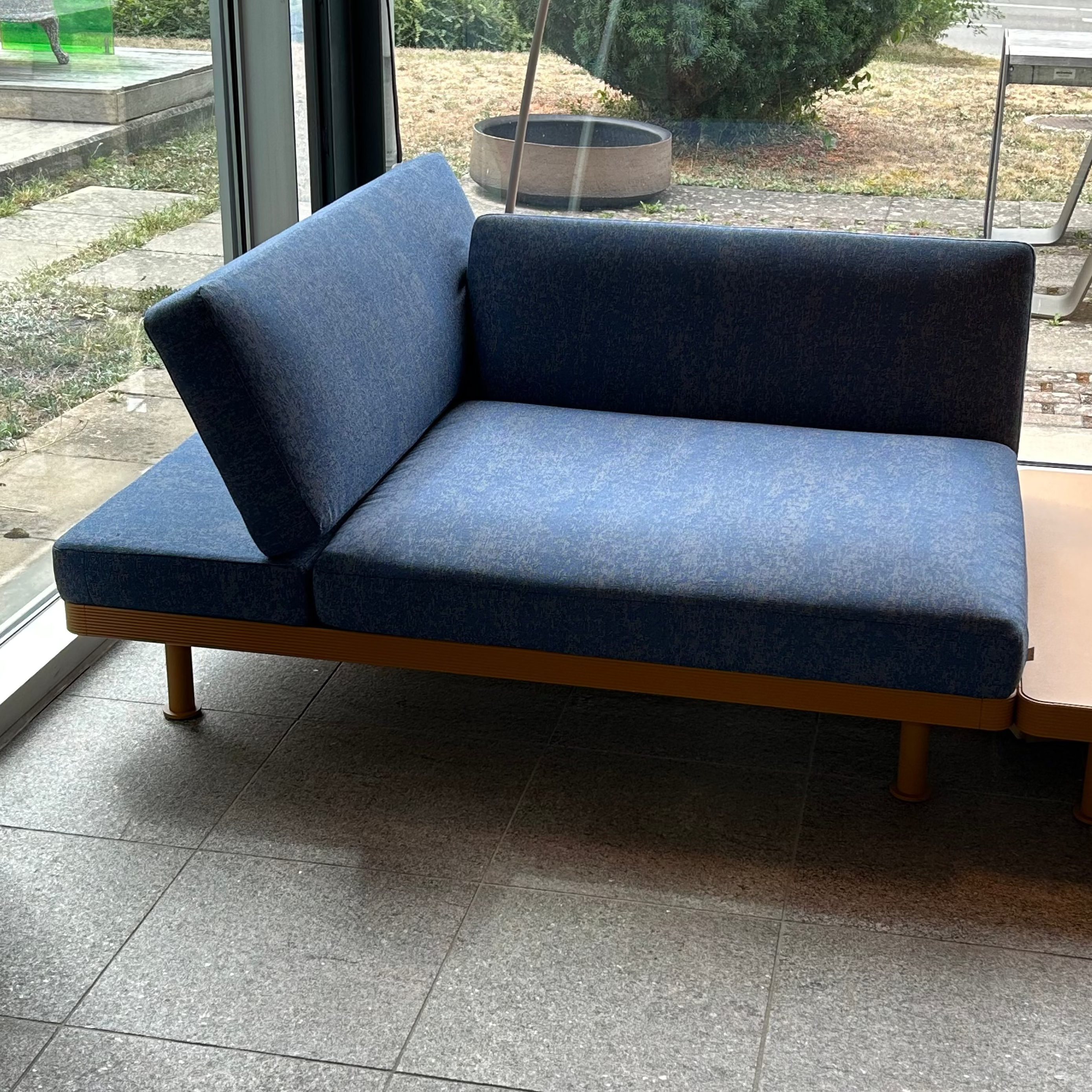 Fast / Unduetre/ Outdoor Modulsofa
