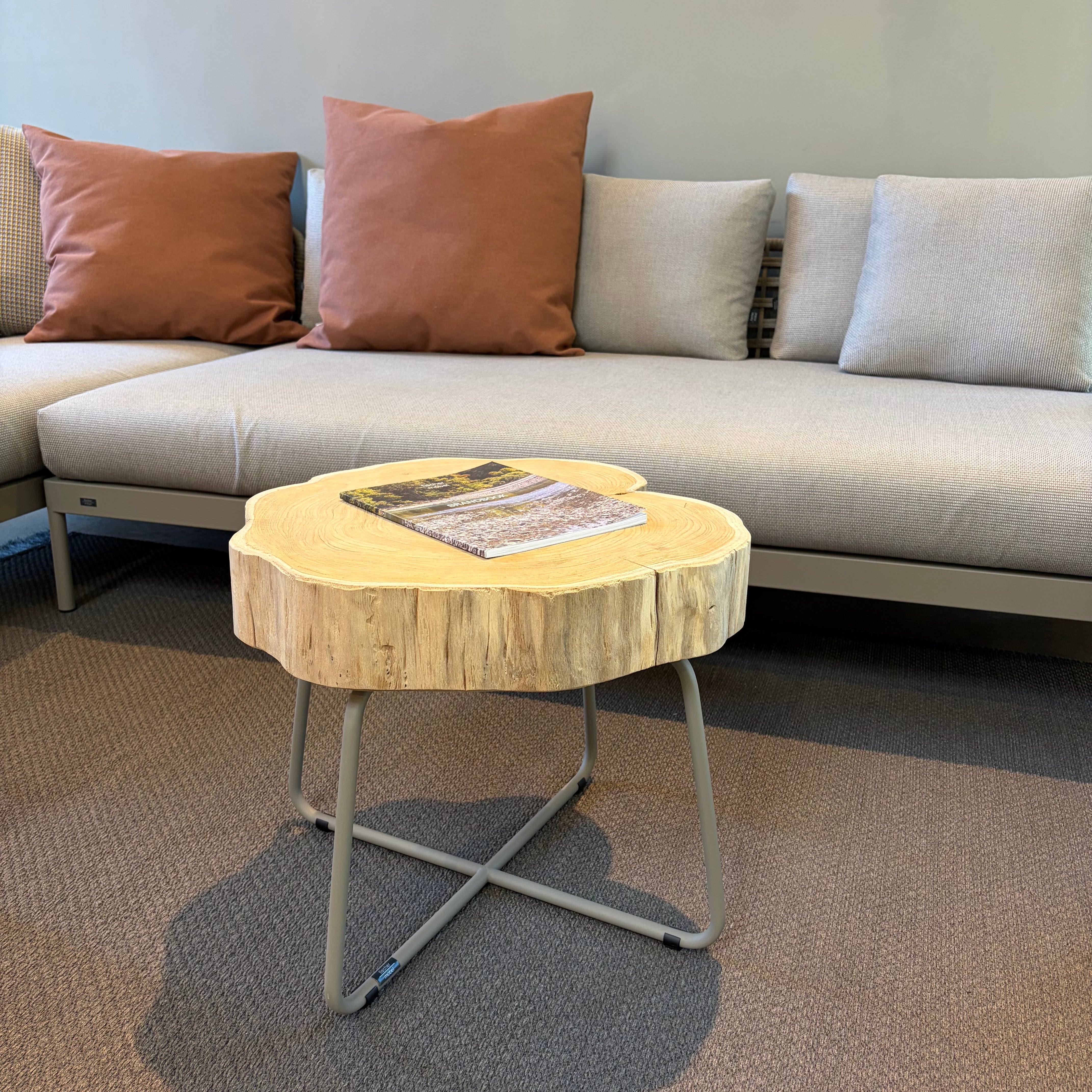 Fischer Möbel / Drop / Outdoor Beistelltisch Teak - architare shop