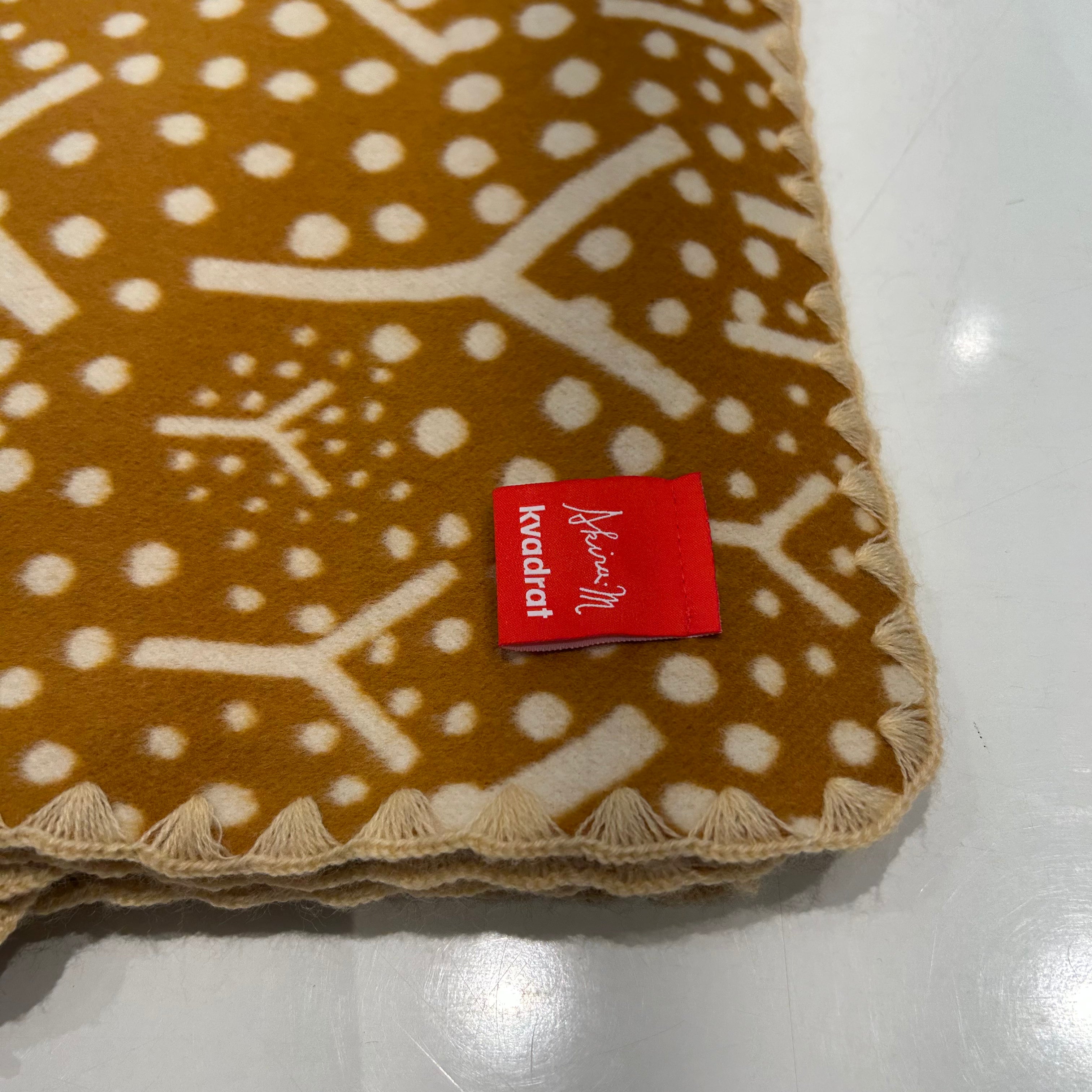 Kvadrat / Frutta Throw / Decke