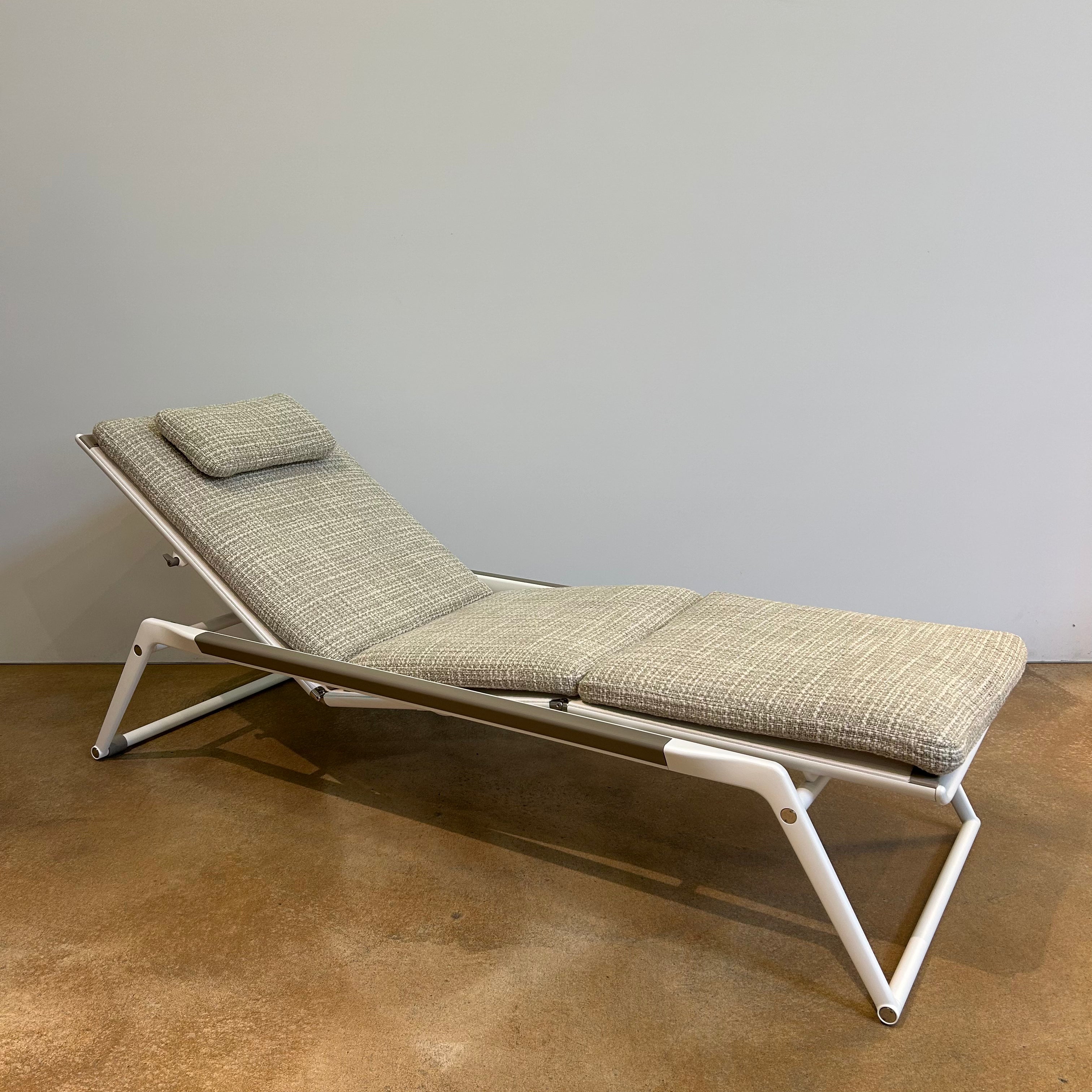 B&B Italia Mirto Chaise Lounge