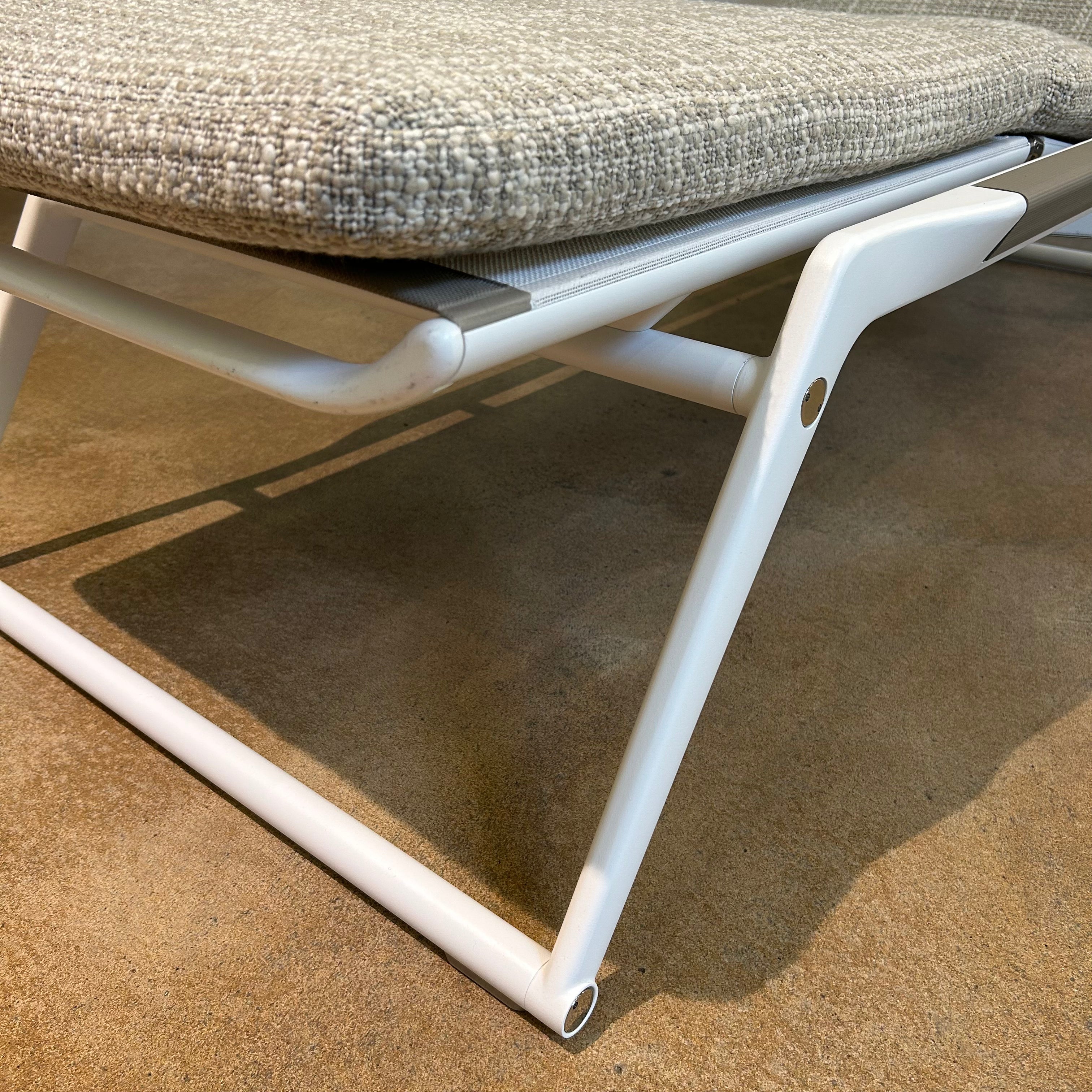 B&B Italia Mirto Chaise Lounge