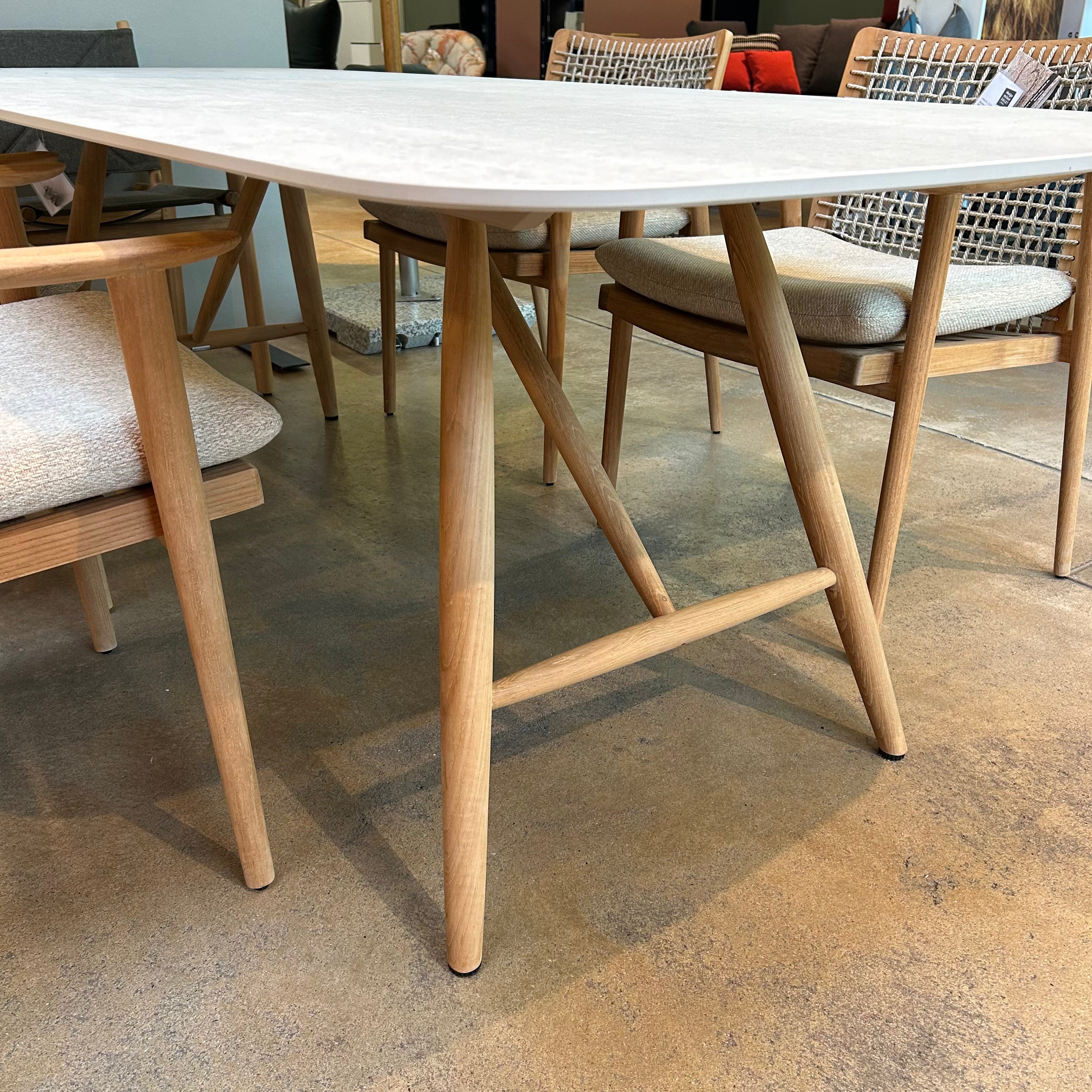 Fischer Möbel / BELUGA / Outdoor Tisch - Architare shop