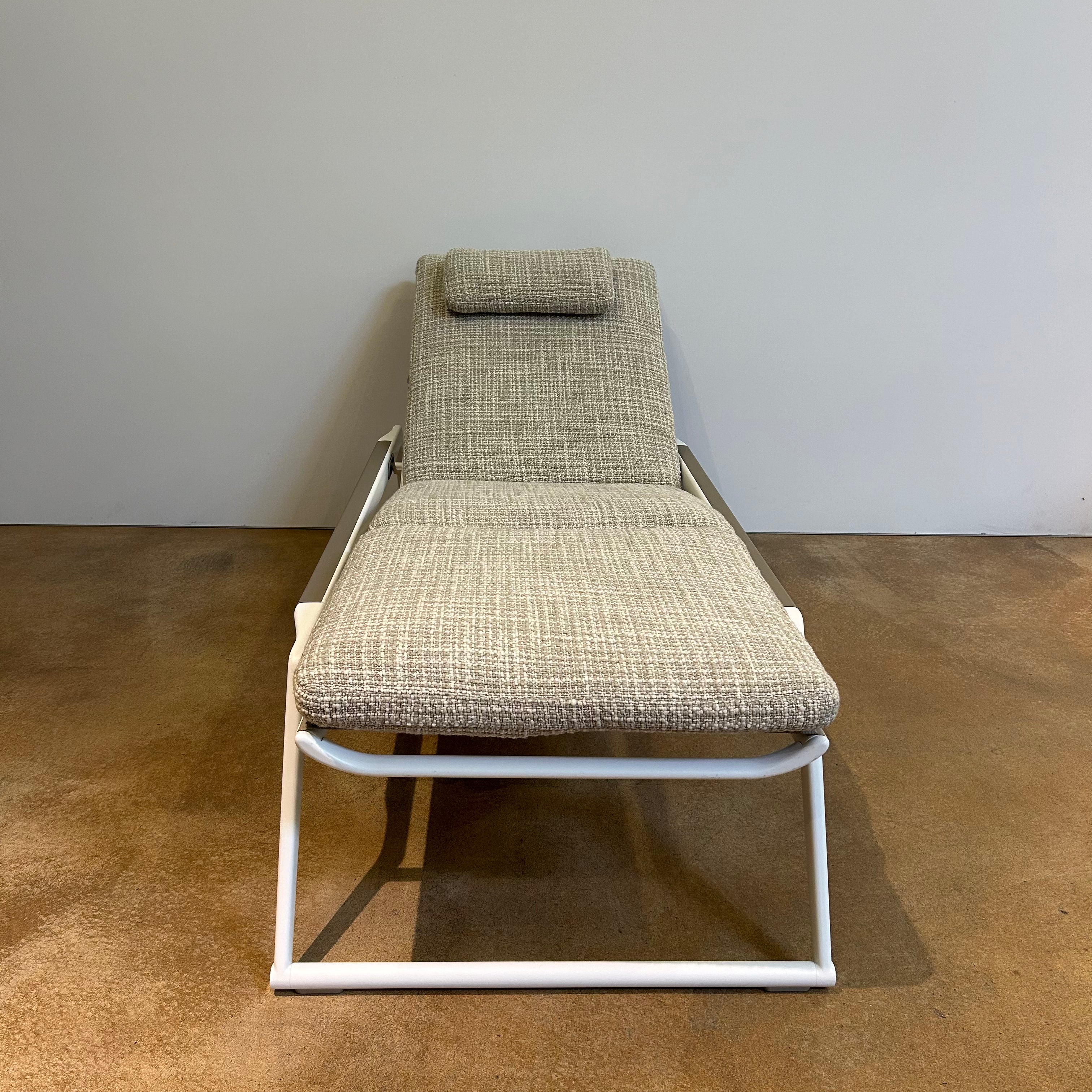 B&B Italia Mirto Chaise Lounge