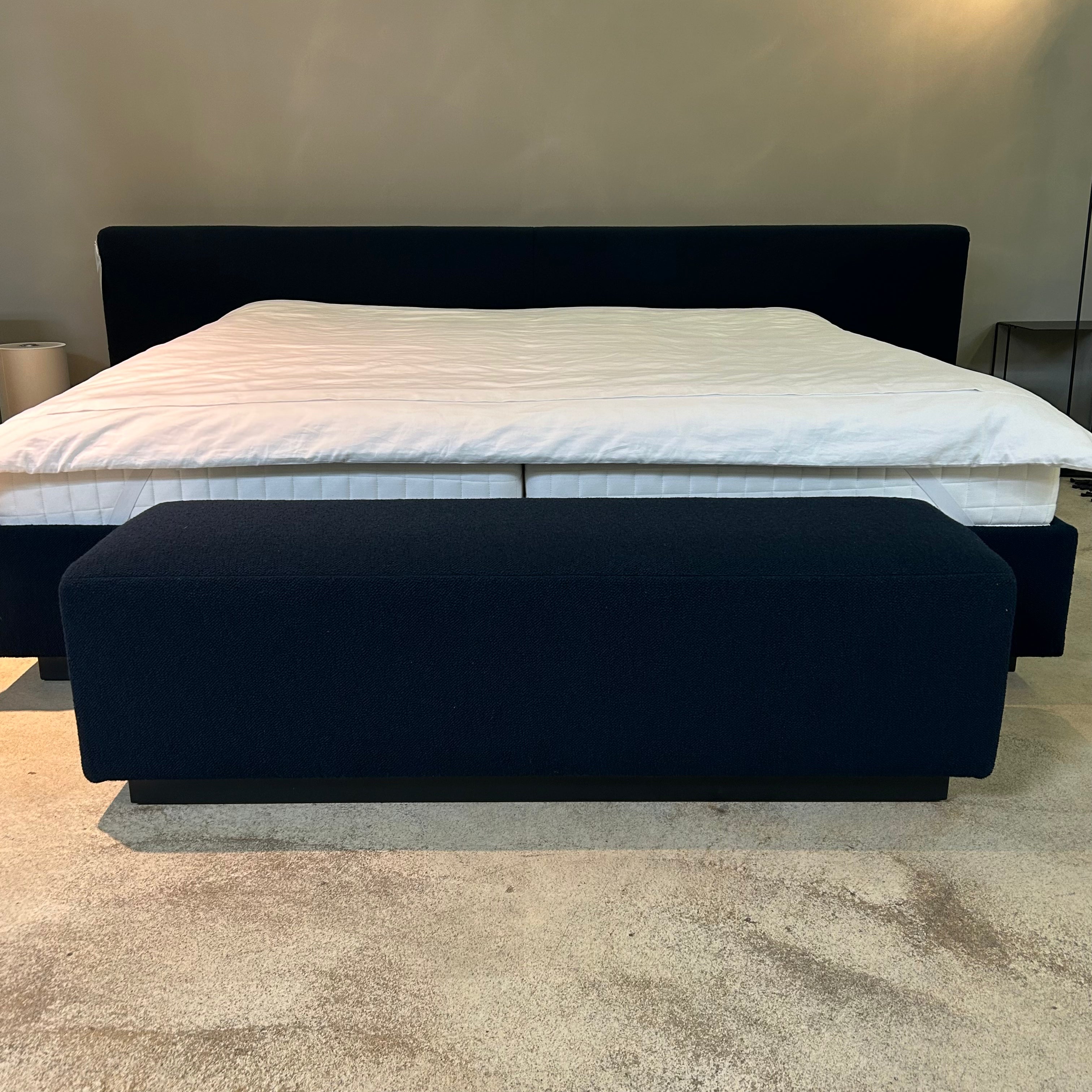 Walter Knoll YUUTO 810-H4