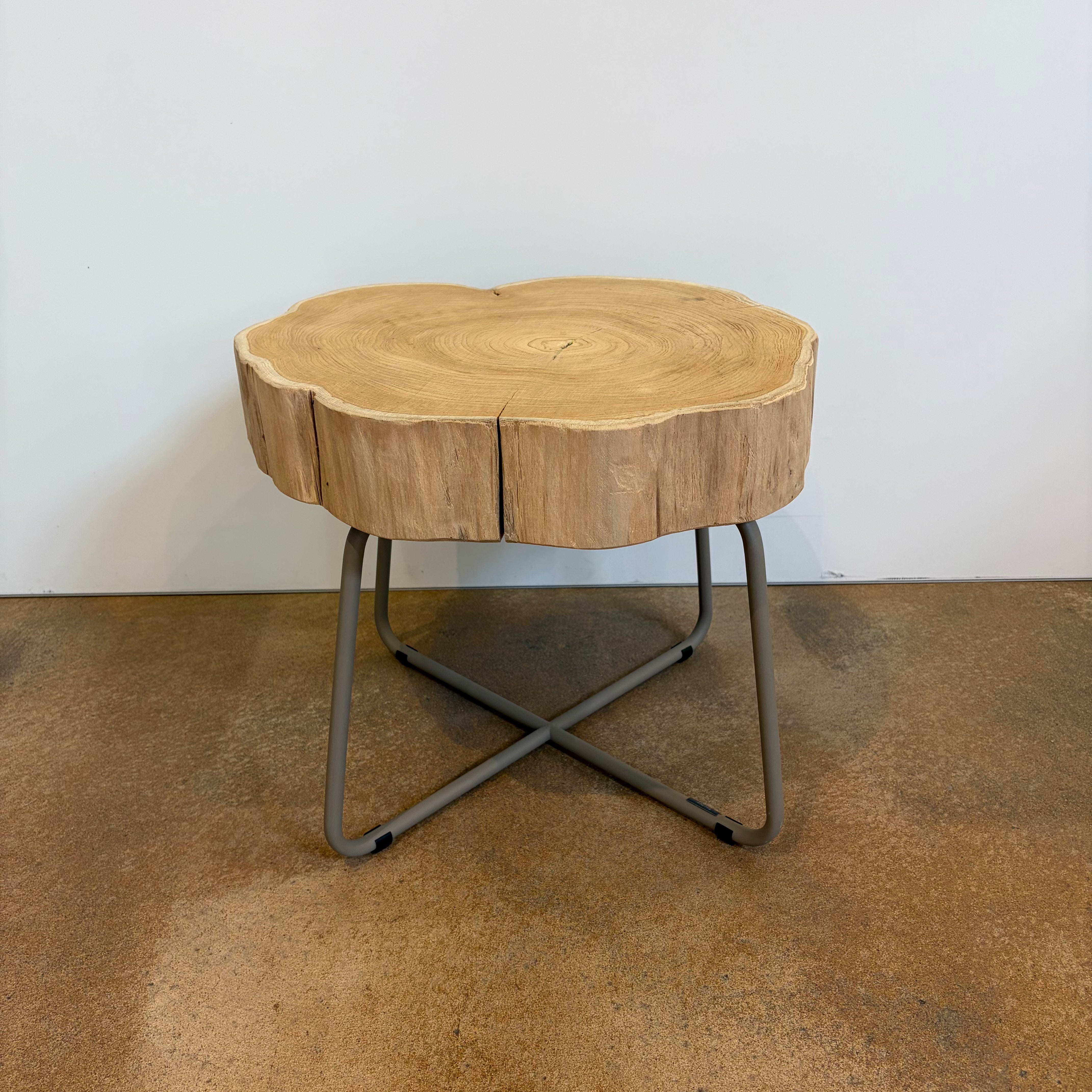 Fischer Möbel / Drop / Outdoor Beistelltisch Teak - architare shop