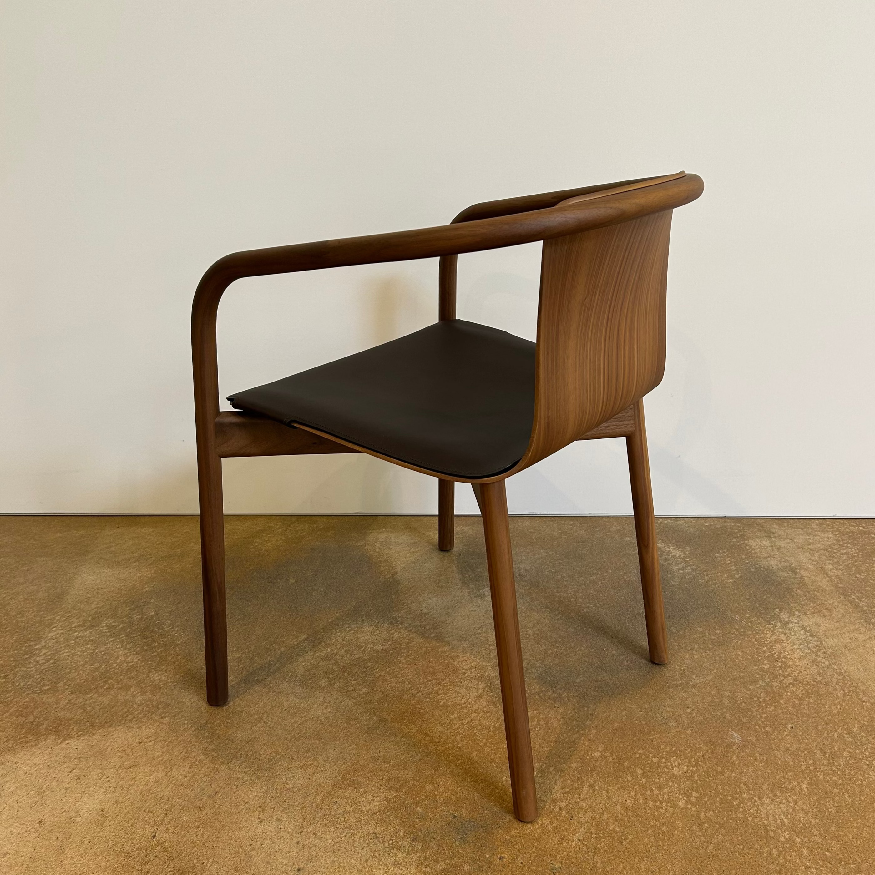 Walter Knoll Osuu Chair