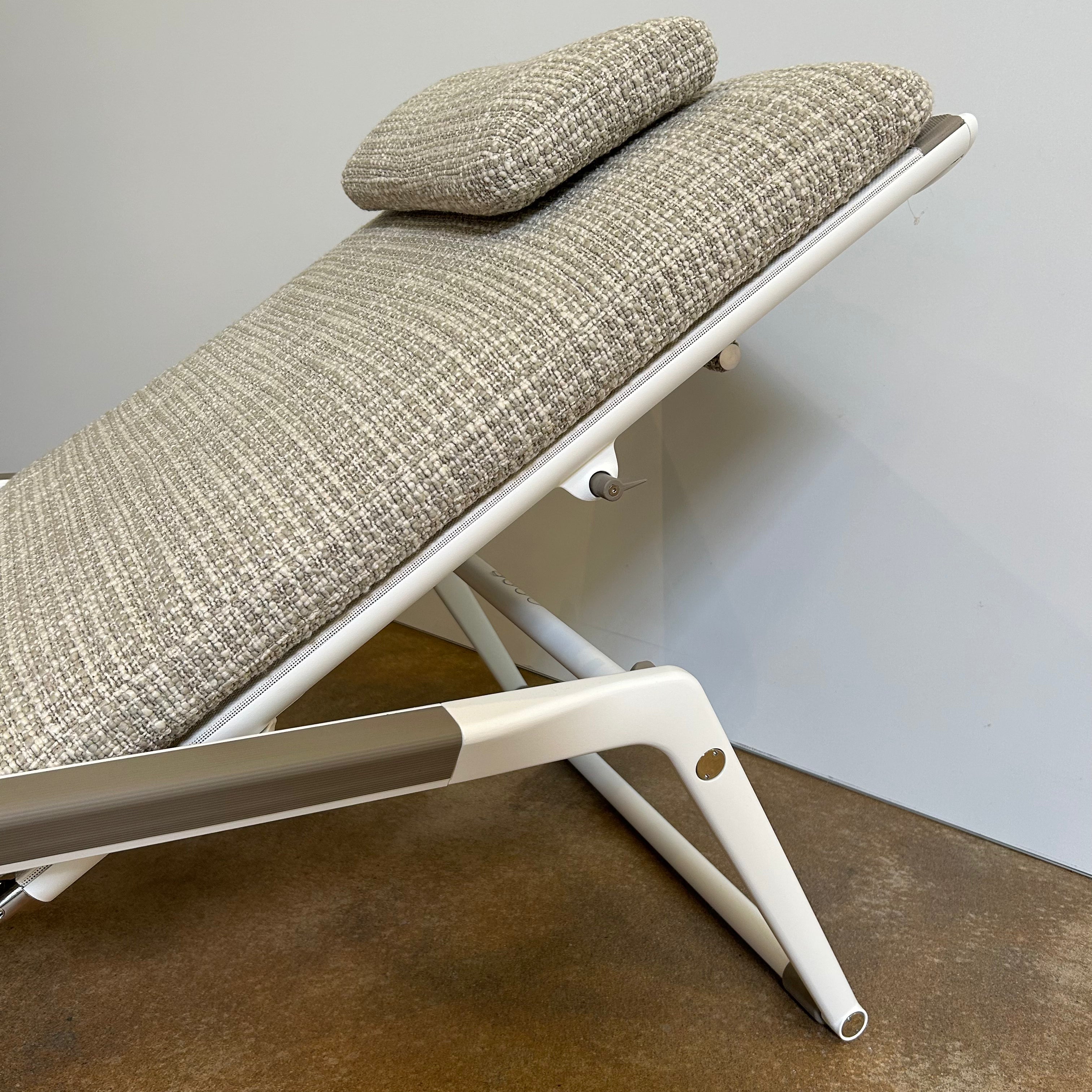 B&B Italia Mirto Chaise Lounge