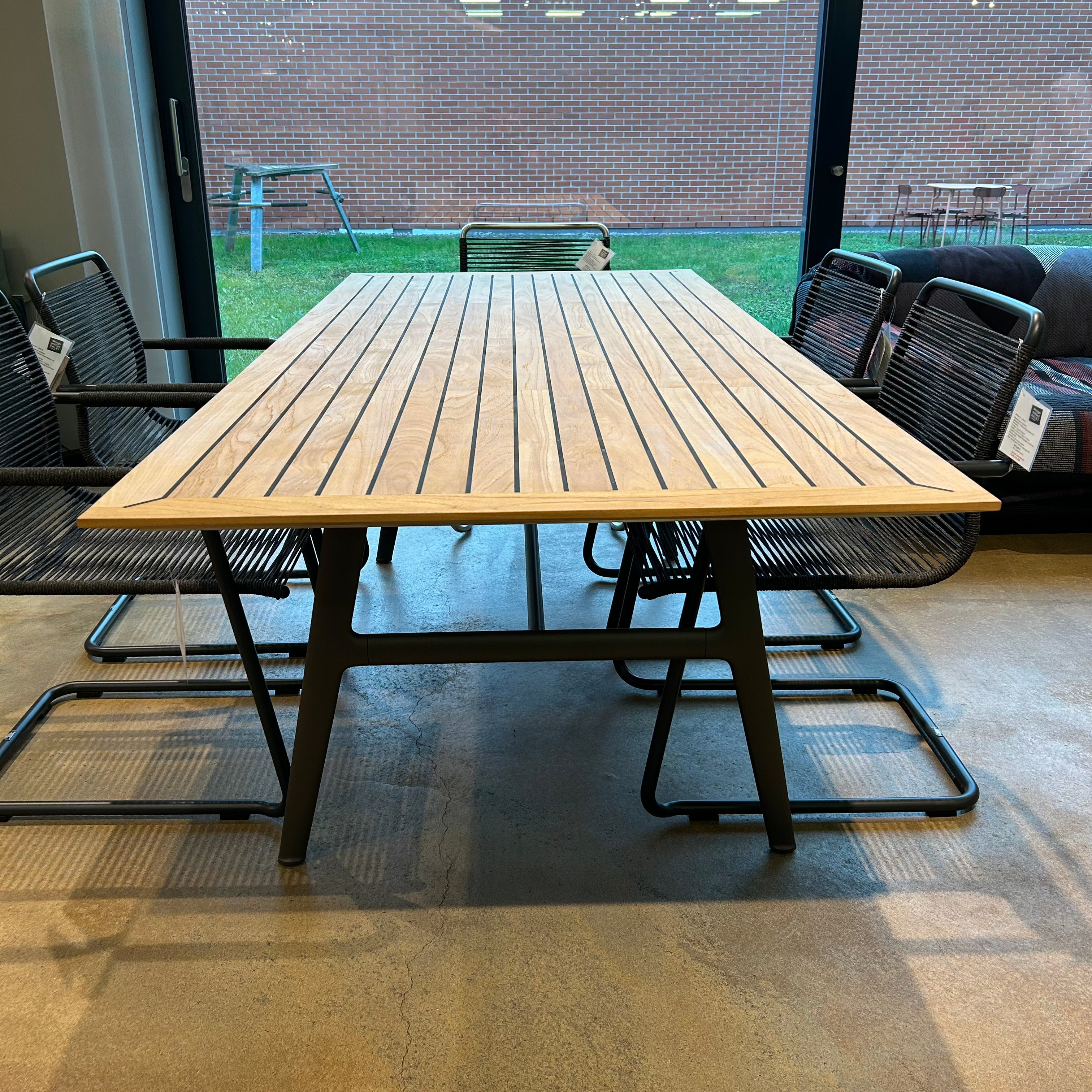 Dedon / SeaX dining table / Outdoor Esstisch - Architare shop