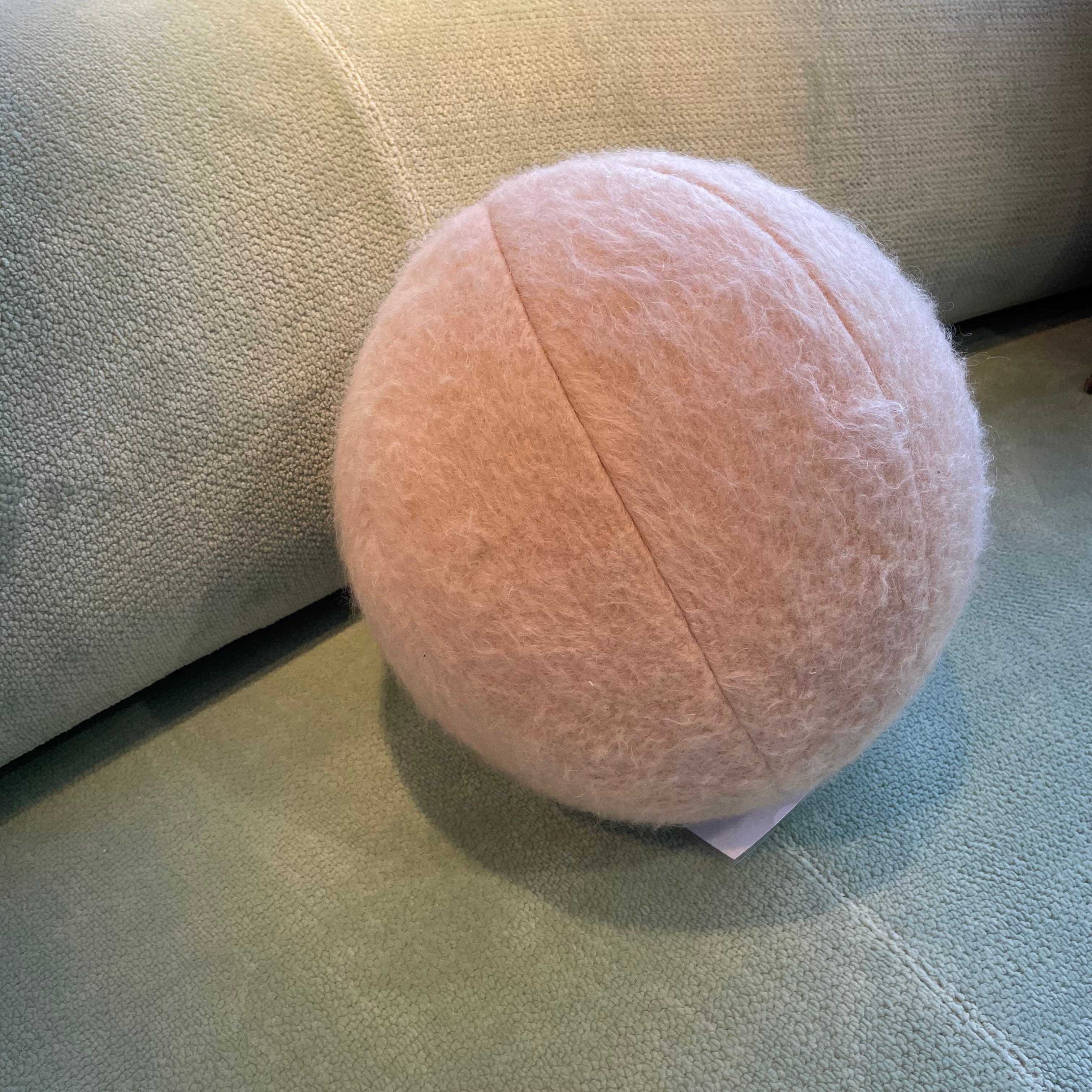 Moroso / Round One Color / Kissenkugel - Architare shop