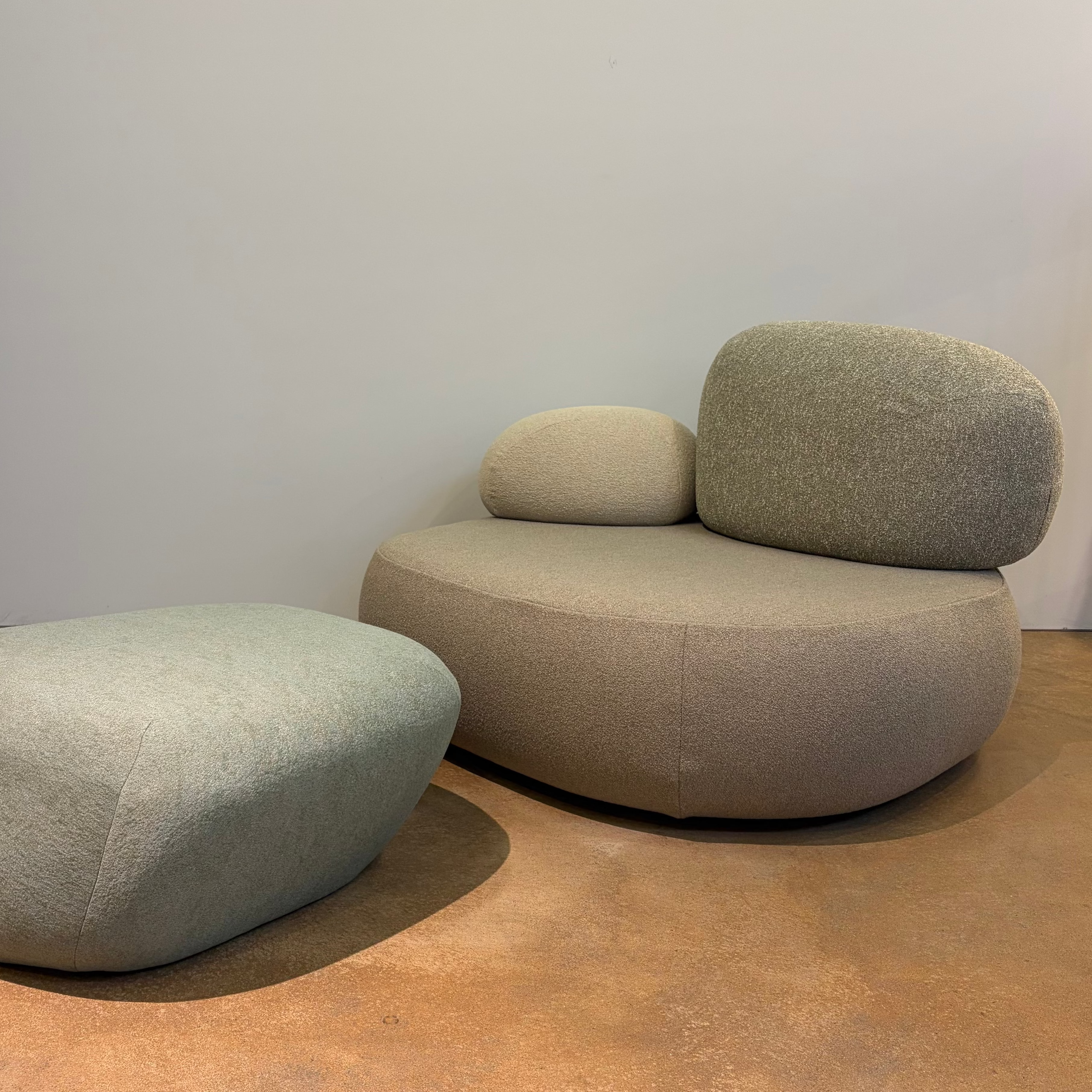 Moroso Pebble Rubble Sessel inkl. Hocker