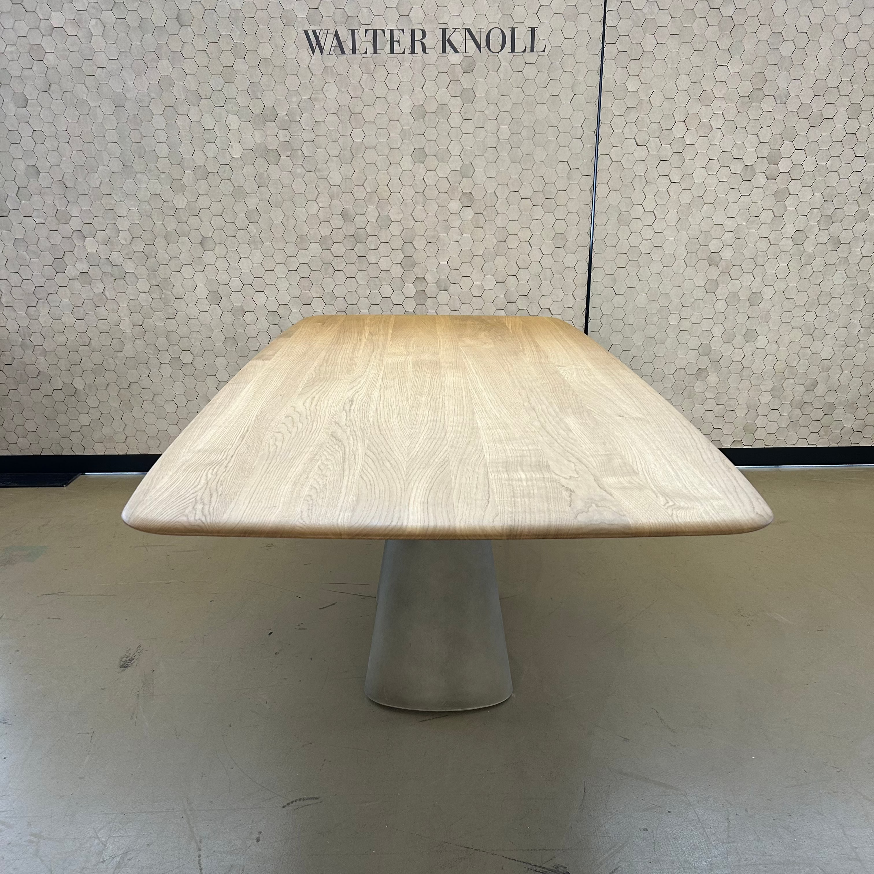 Walter Knoll / Temno 5902 / Esstisch