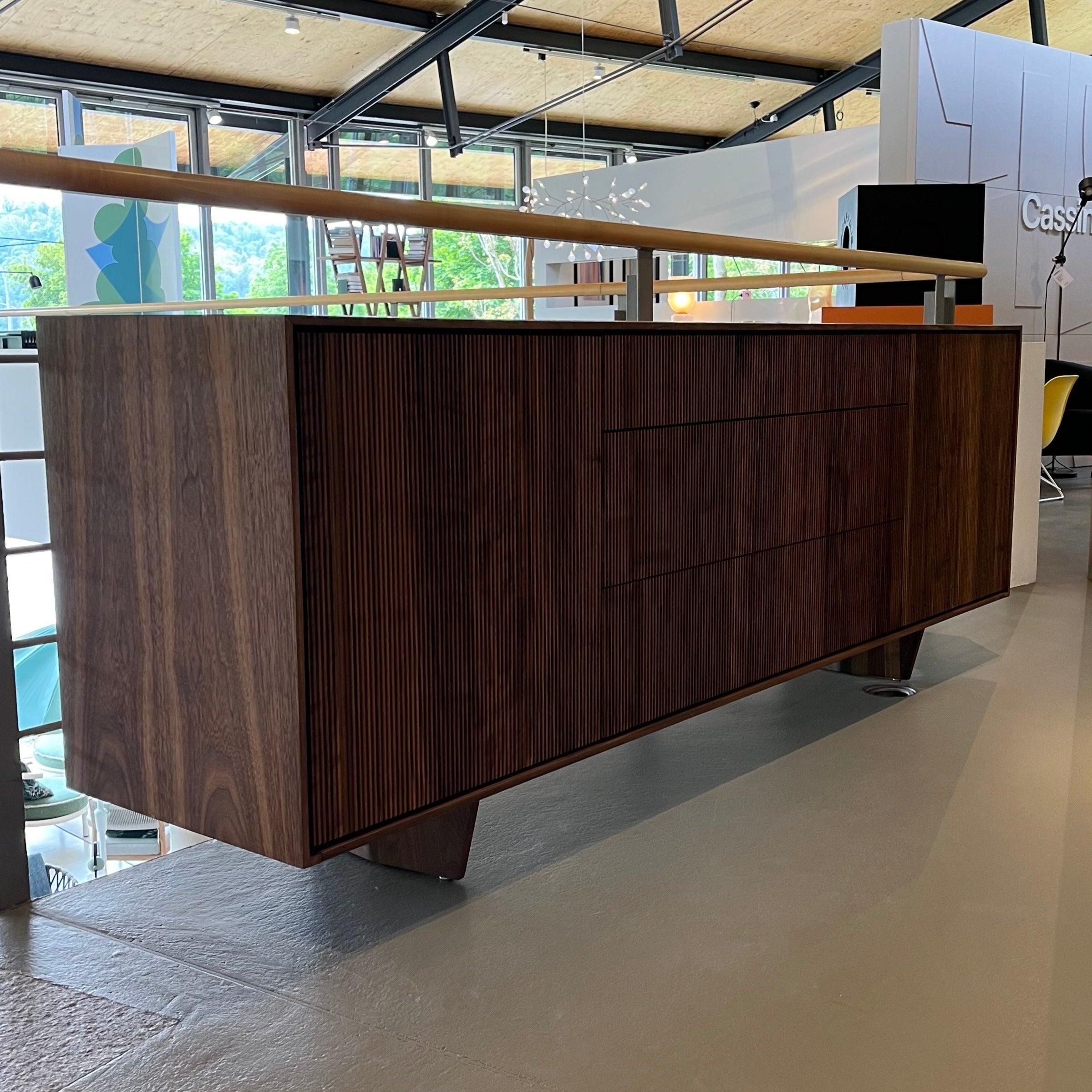 Riva / Vela / Sideboard