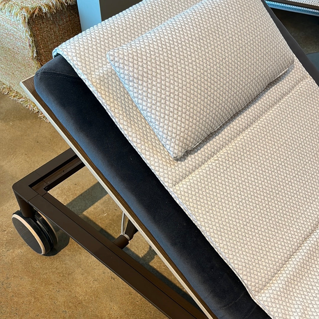 Giorgetti / GEA OUTDOOR DAY BED / Day Bed