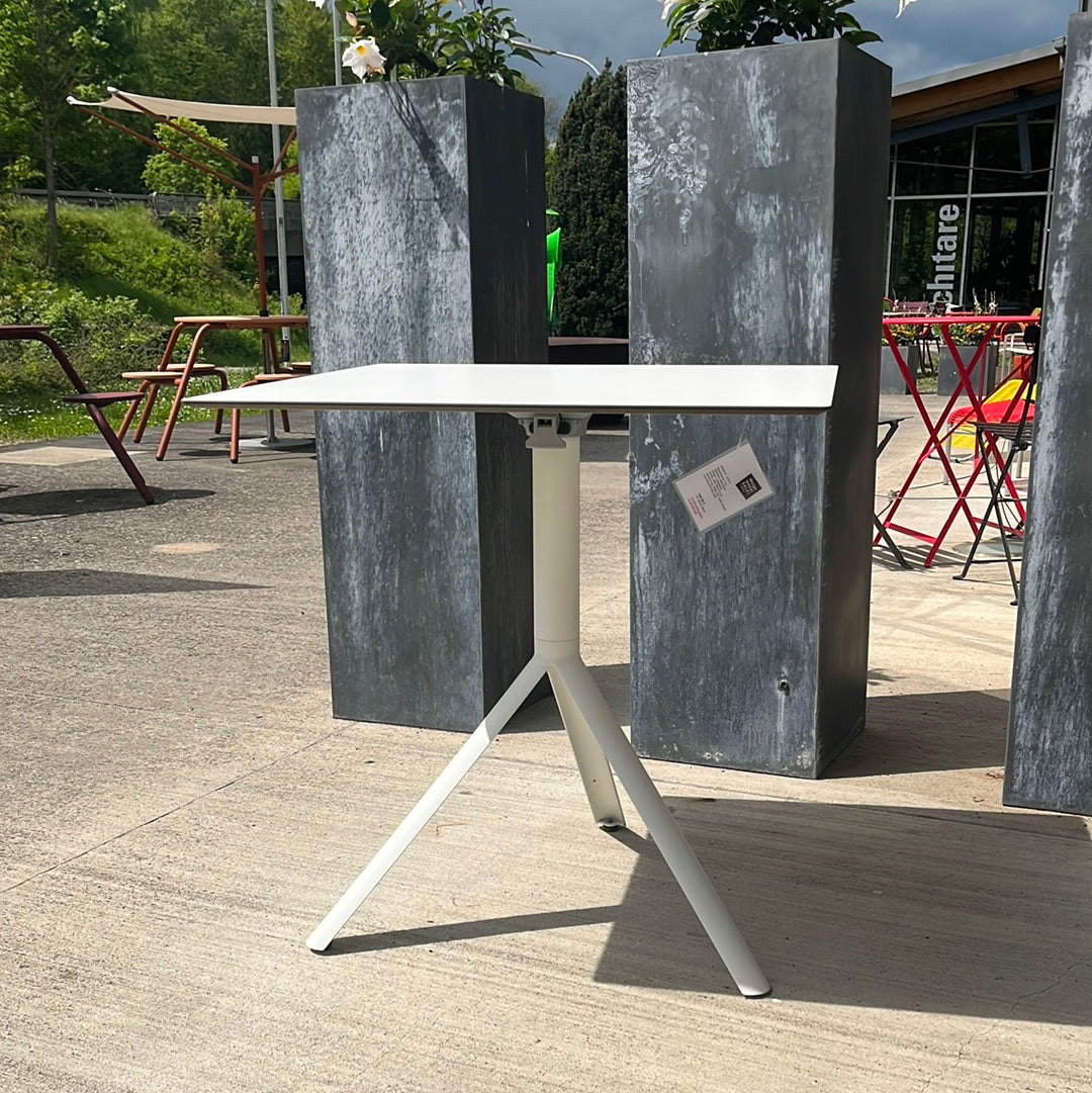 Weishäupl / Trio / Bistrotisch