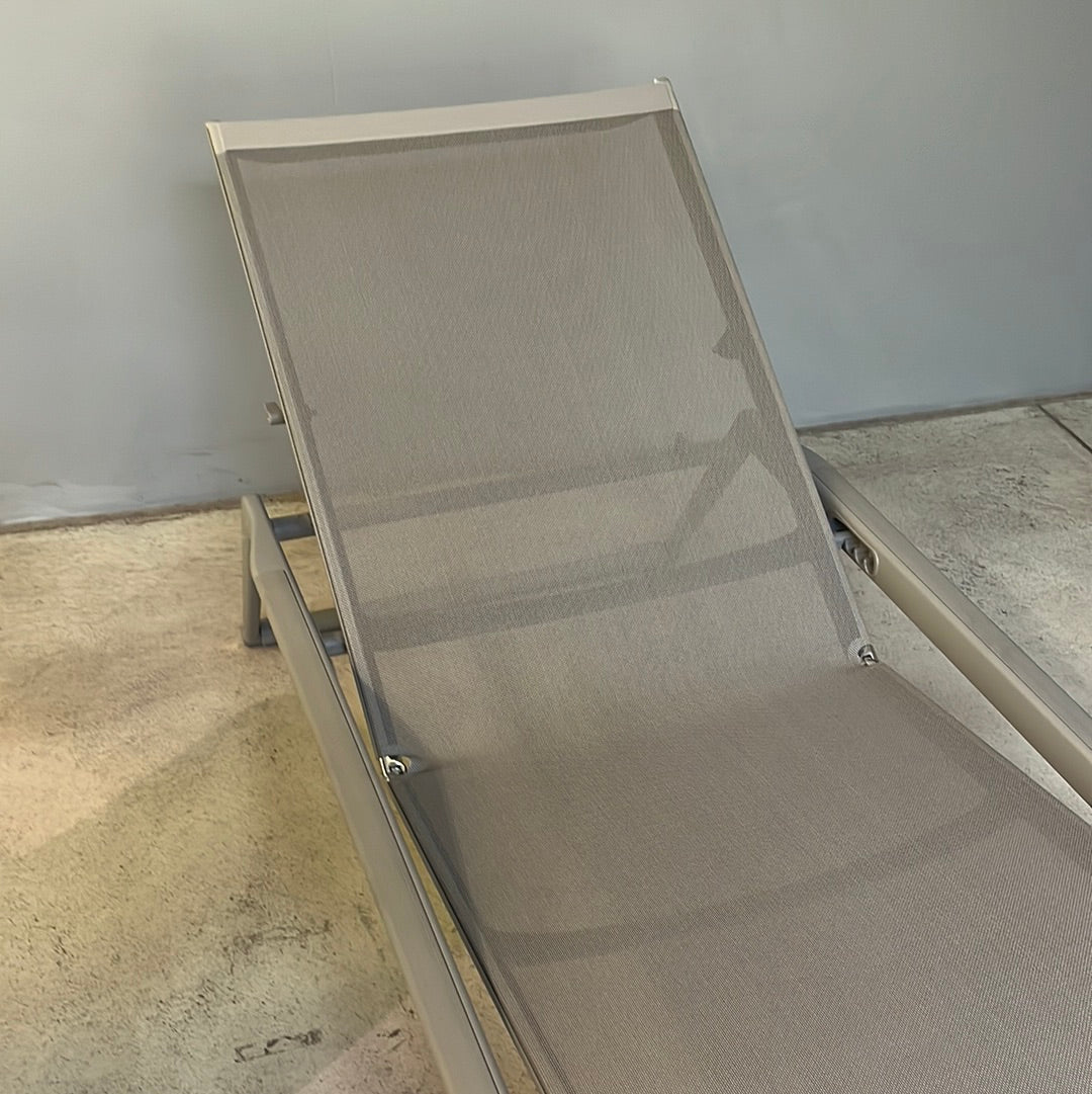 B&B Italia / Mirto / Chaise Lounge