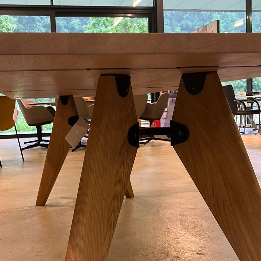 Vitra / S.A.M. Bois / Tisch