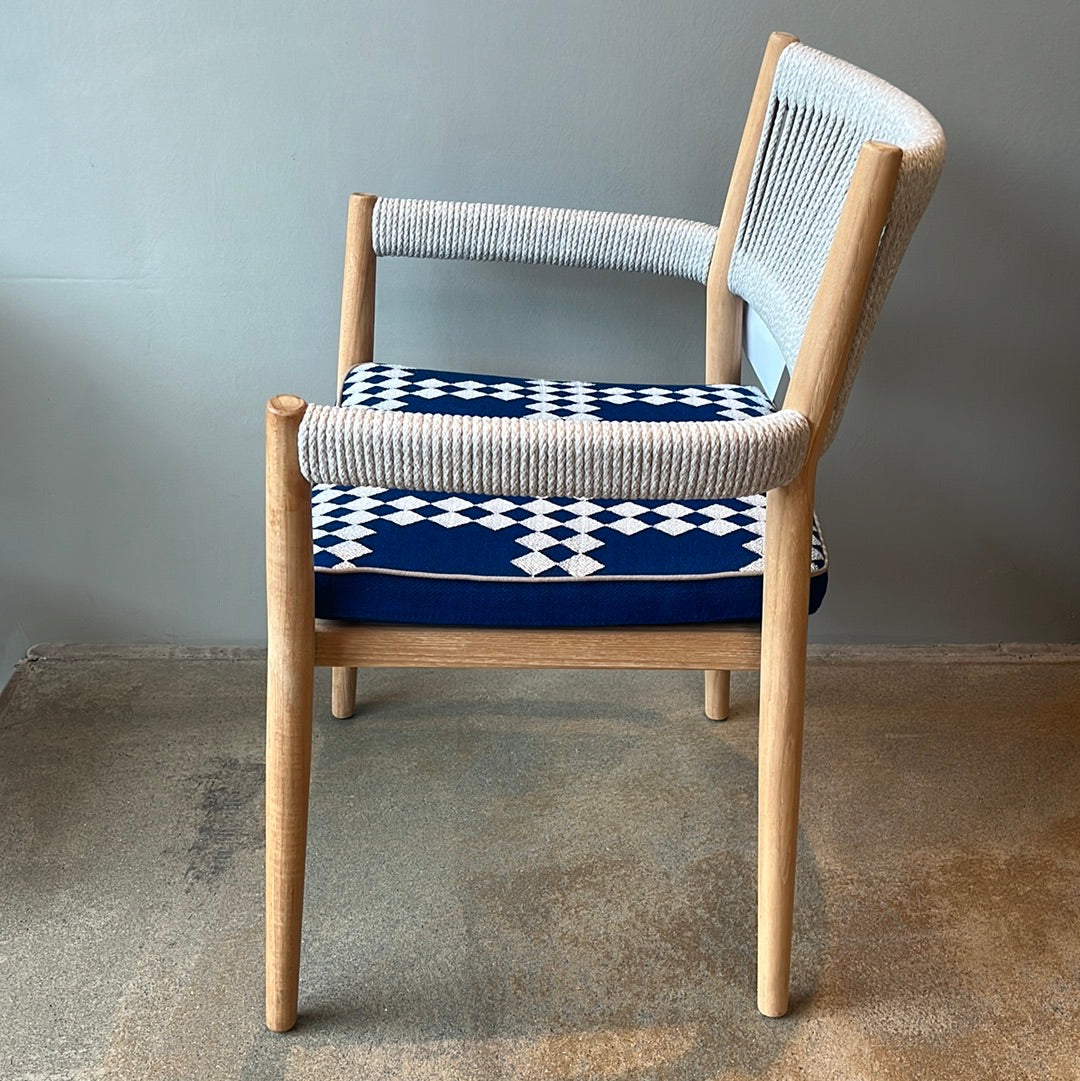 Cassina / Dine Out Outdoor Chair / Armlehnenstuhl