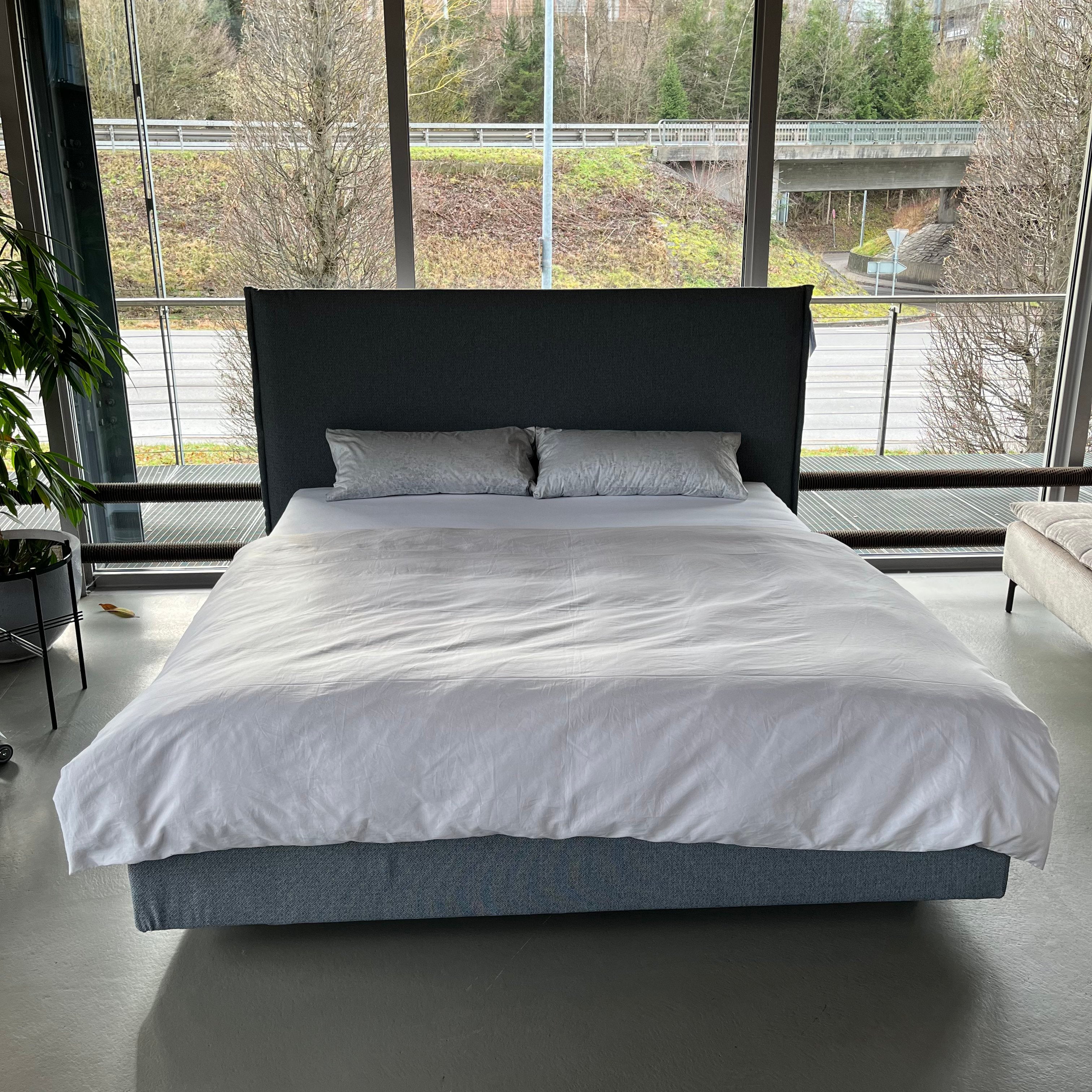 Röwa Scalea Bett Stoff blau