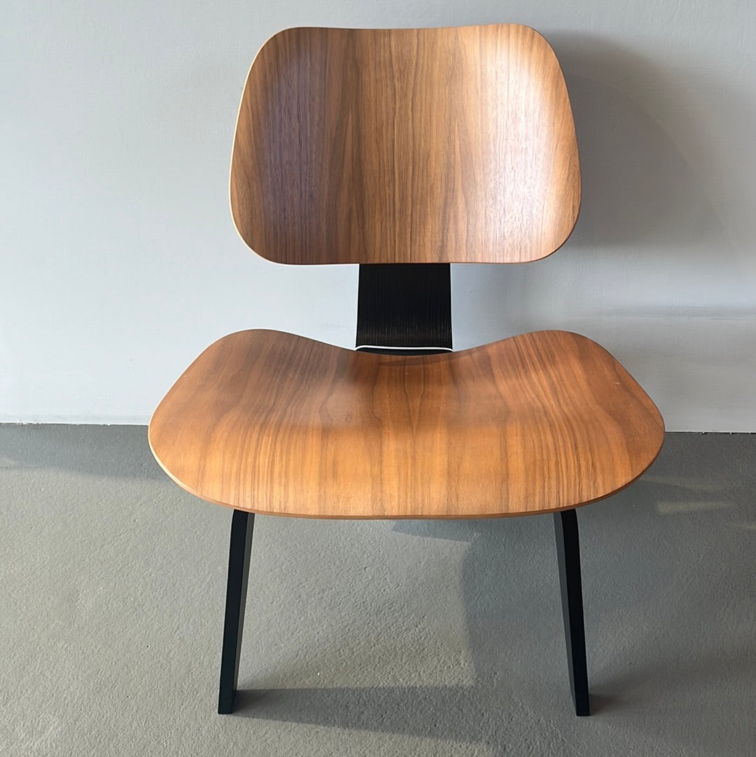 Vitra / Plywood LCW/ Stuhl