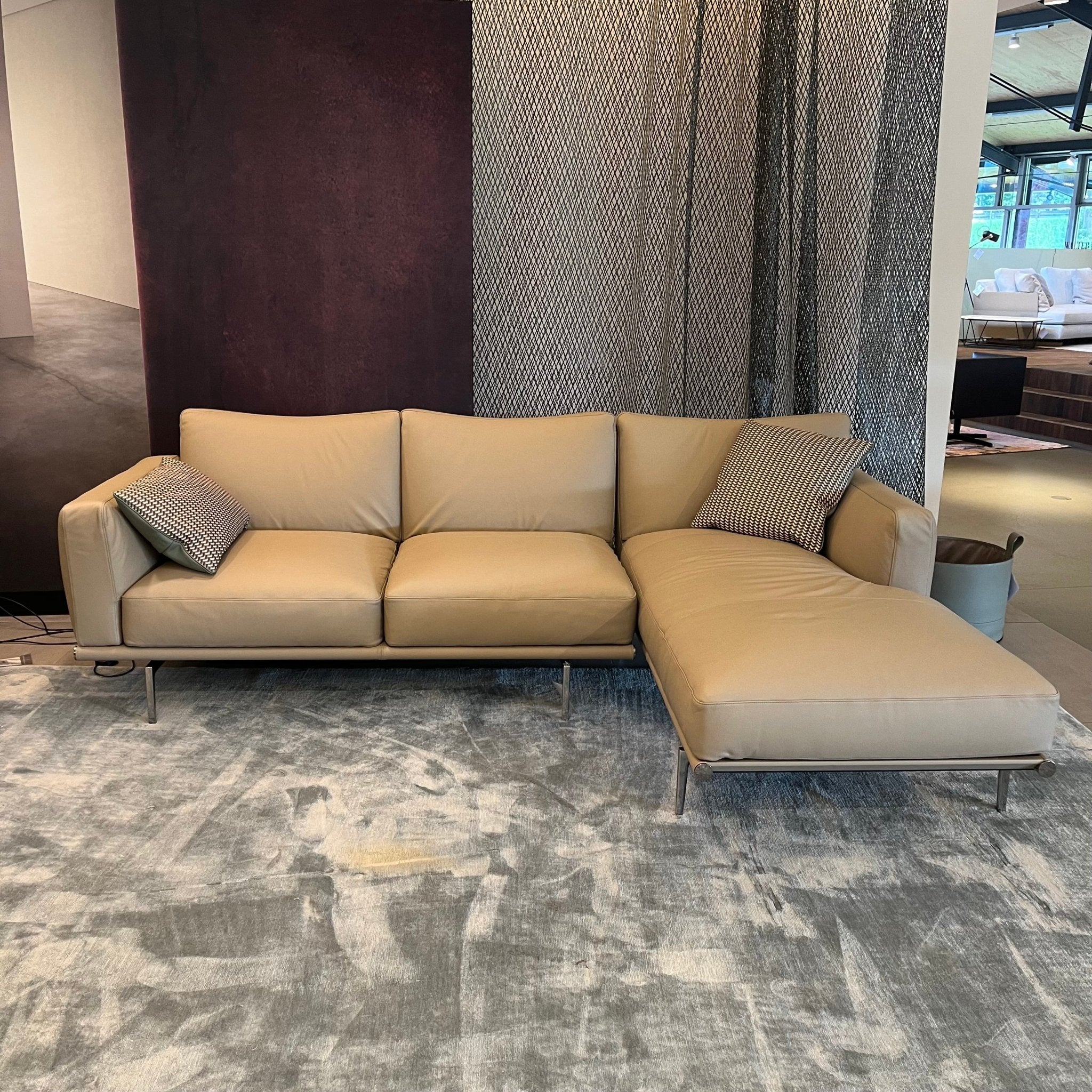 Poltrona Frau / Happy Jack / Sofa - architare shop