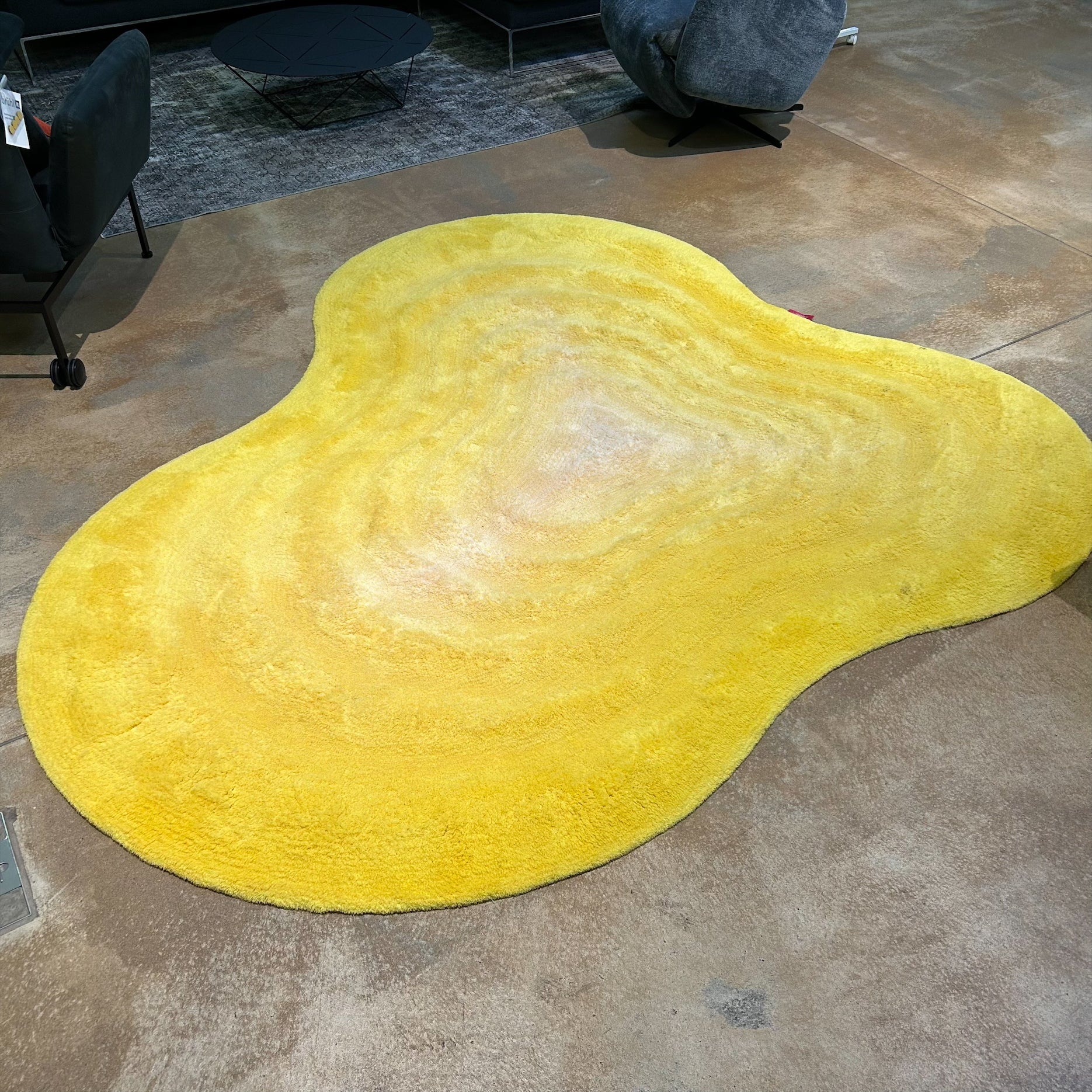 CS Rugs / Lush Supernova medium / Teppich - Architare shop