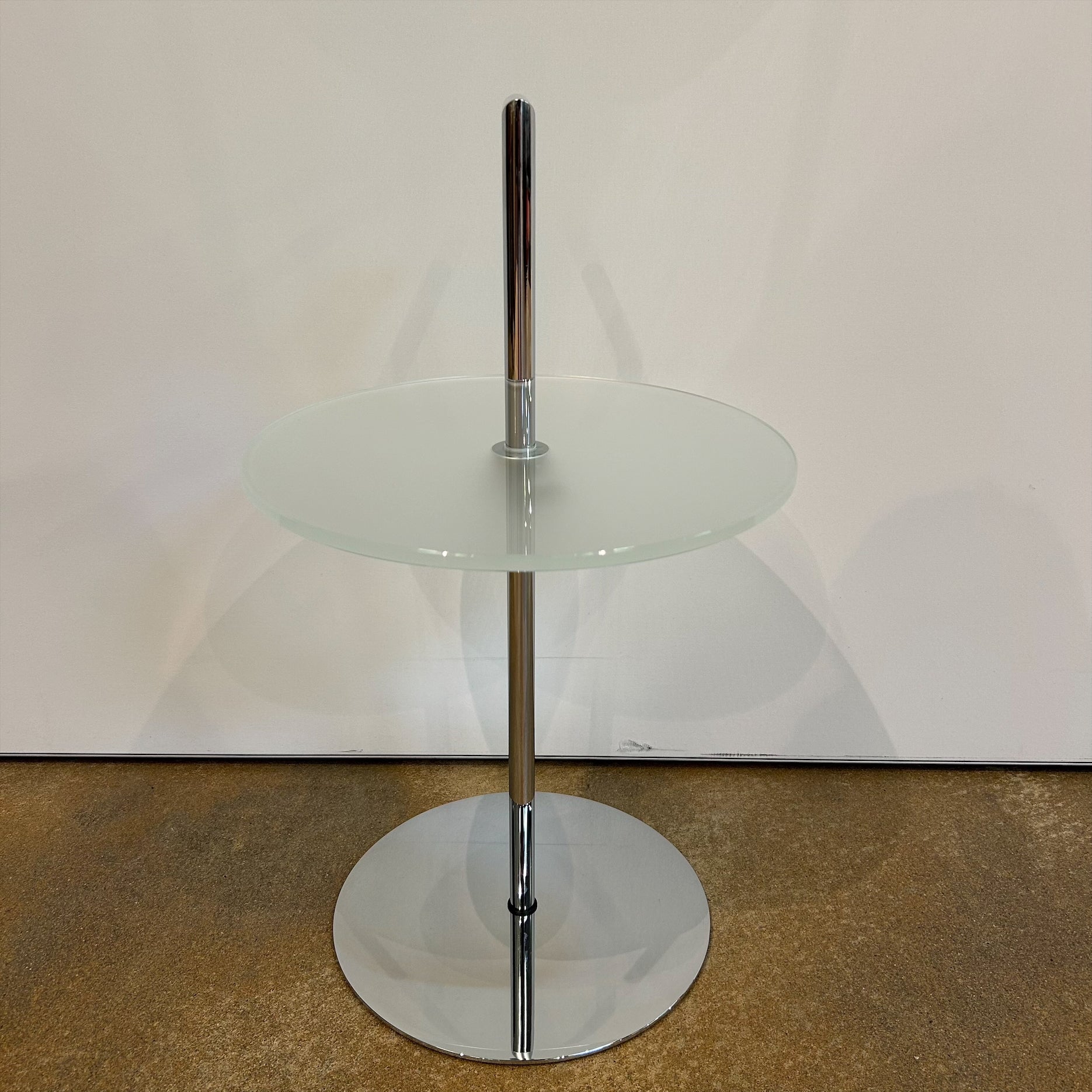 Dreieck / Heavy Metal / Beistelltisch - Architare shop