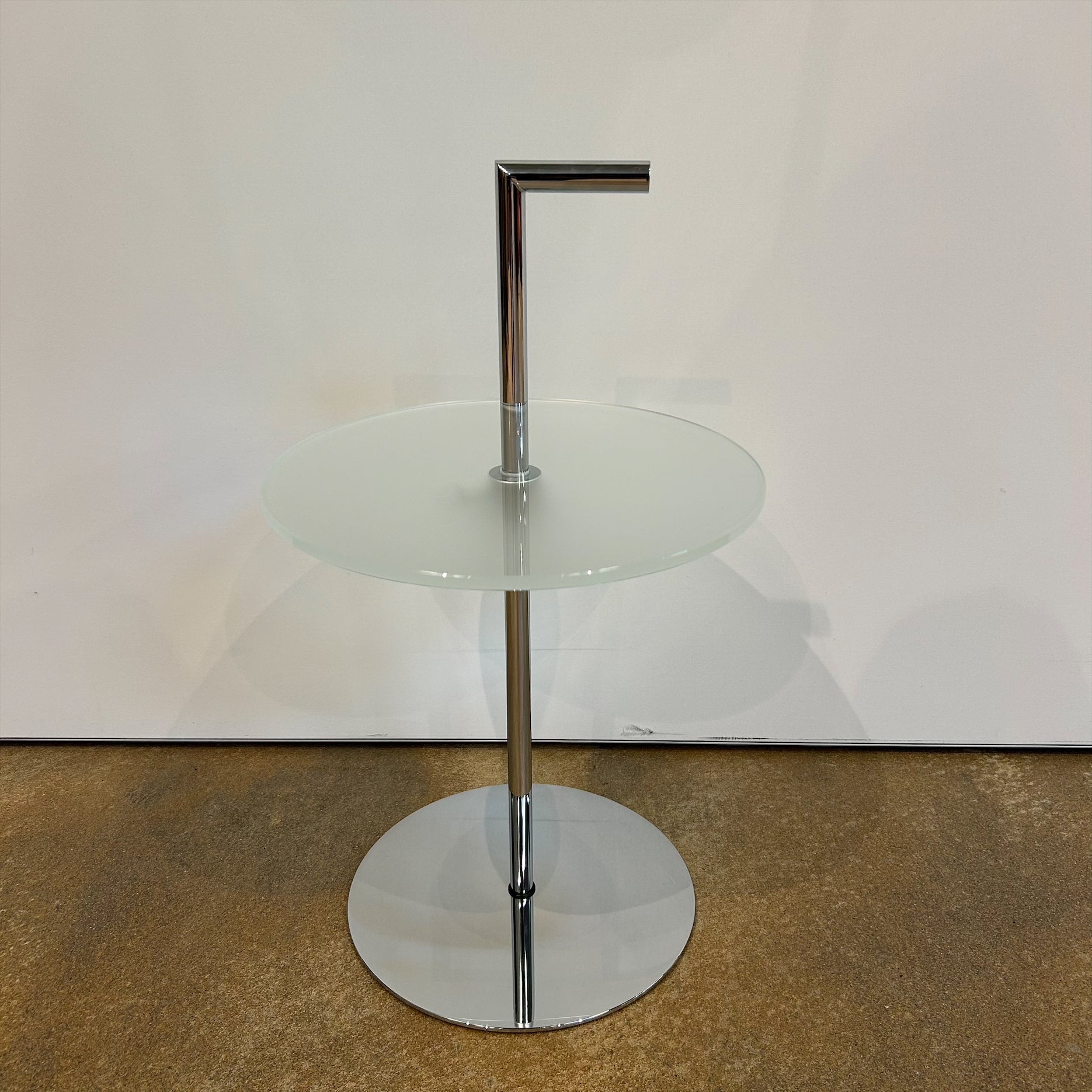 Dreieck / Heavy Metal / Beistelltisch - Architare shop