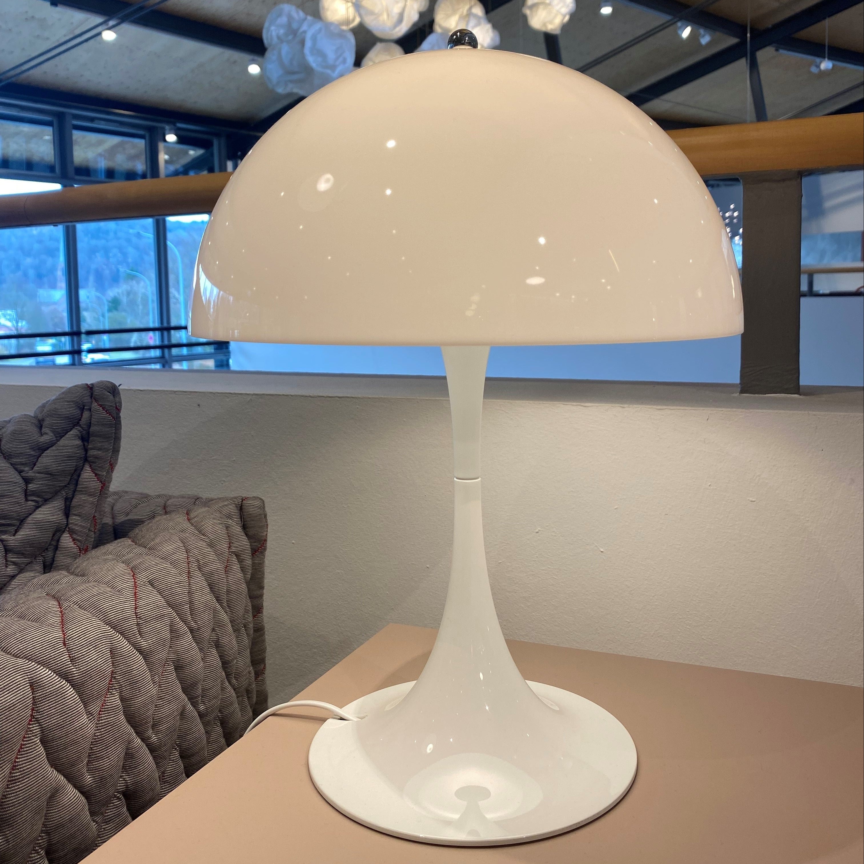 Louis Poulsen / Panthella 320 / Tischleuchte - Architare shop
