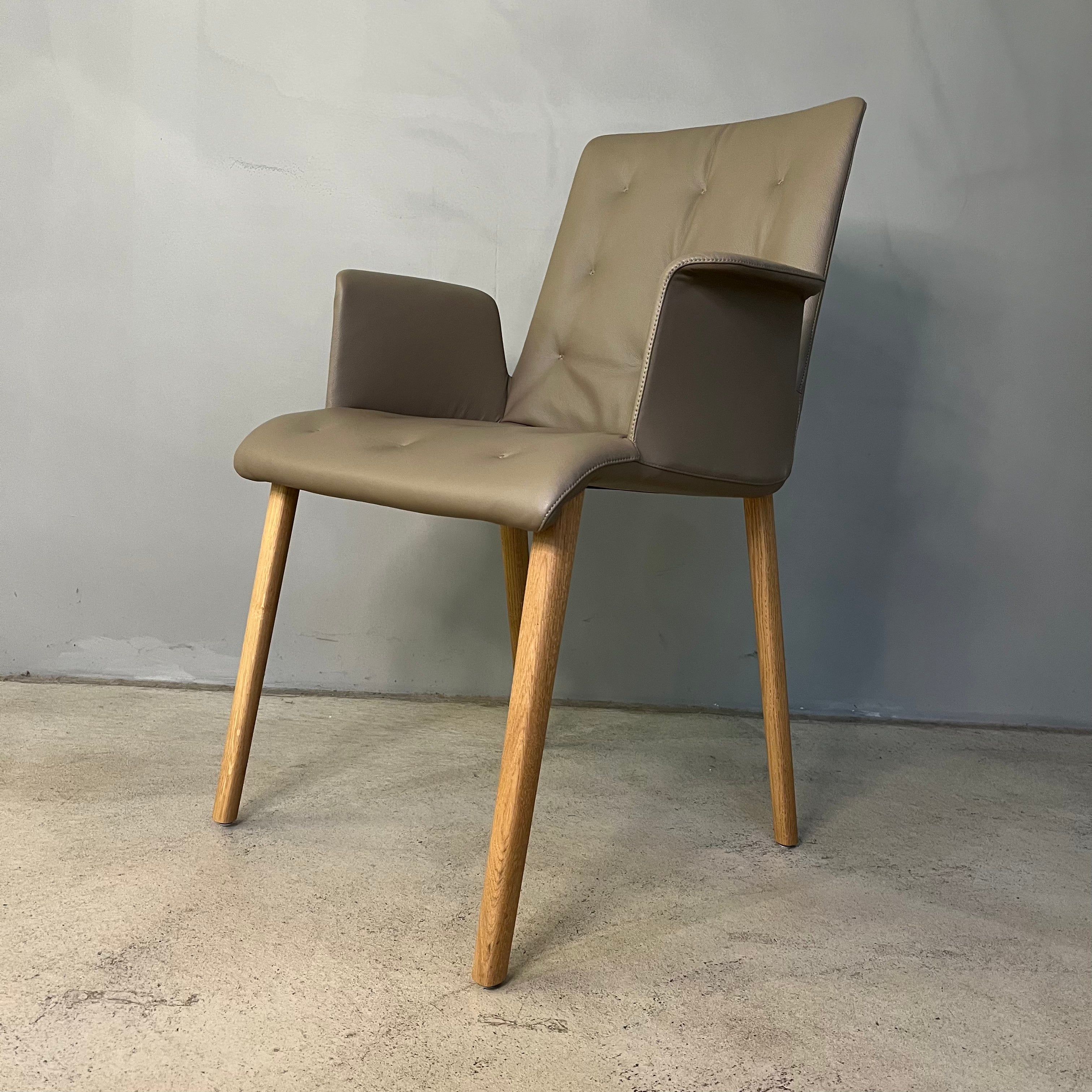 Walter Knoll / Liz Wood / Armlehnenstuhl - Architare shop