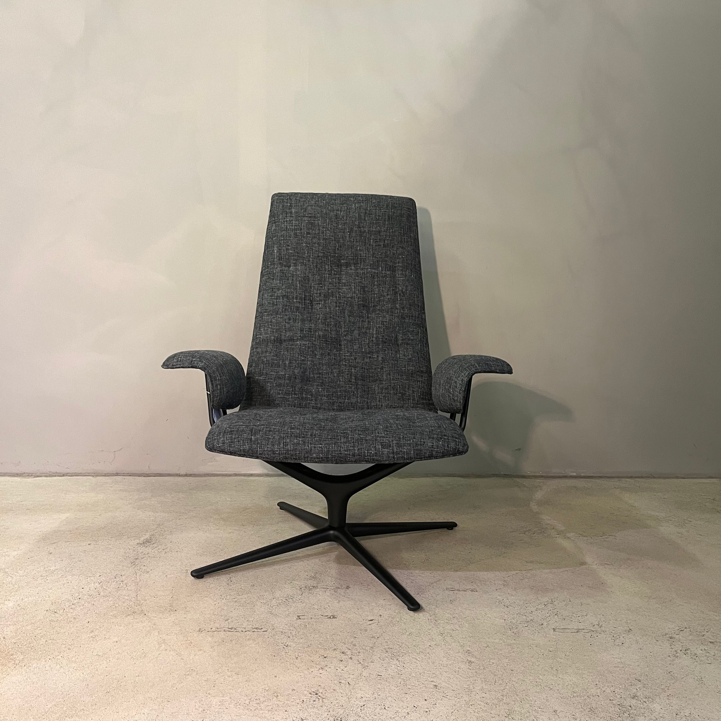 Healey Soft Sessel mit Hocker Stoff grau