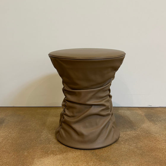 Walter Knoll / Bellows 222-H1 / Stool fango