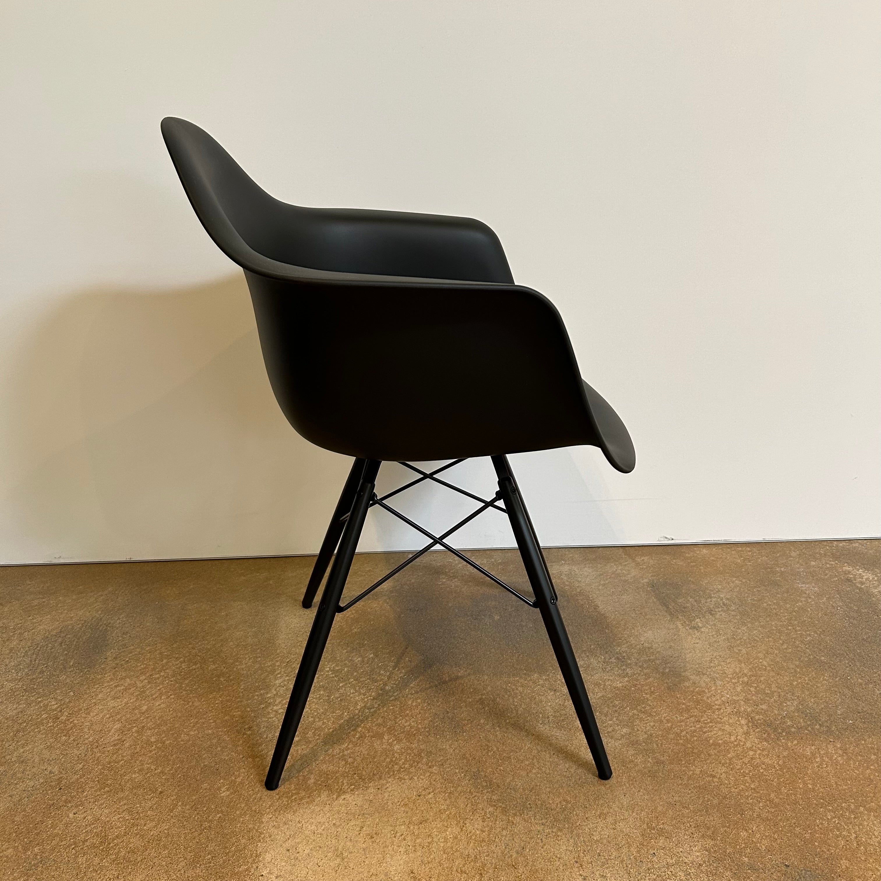 Vitra DAR seitlich