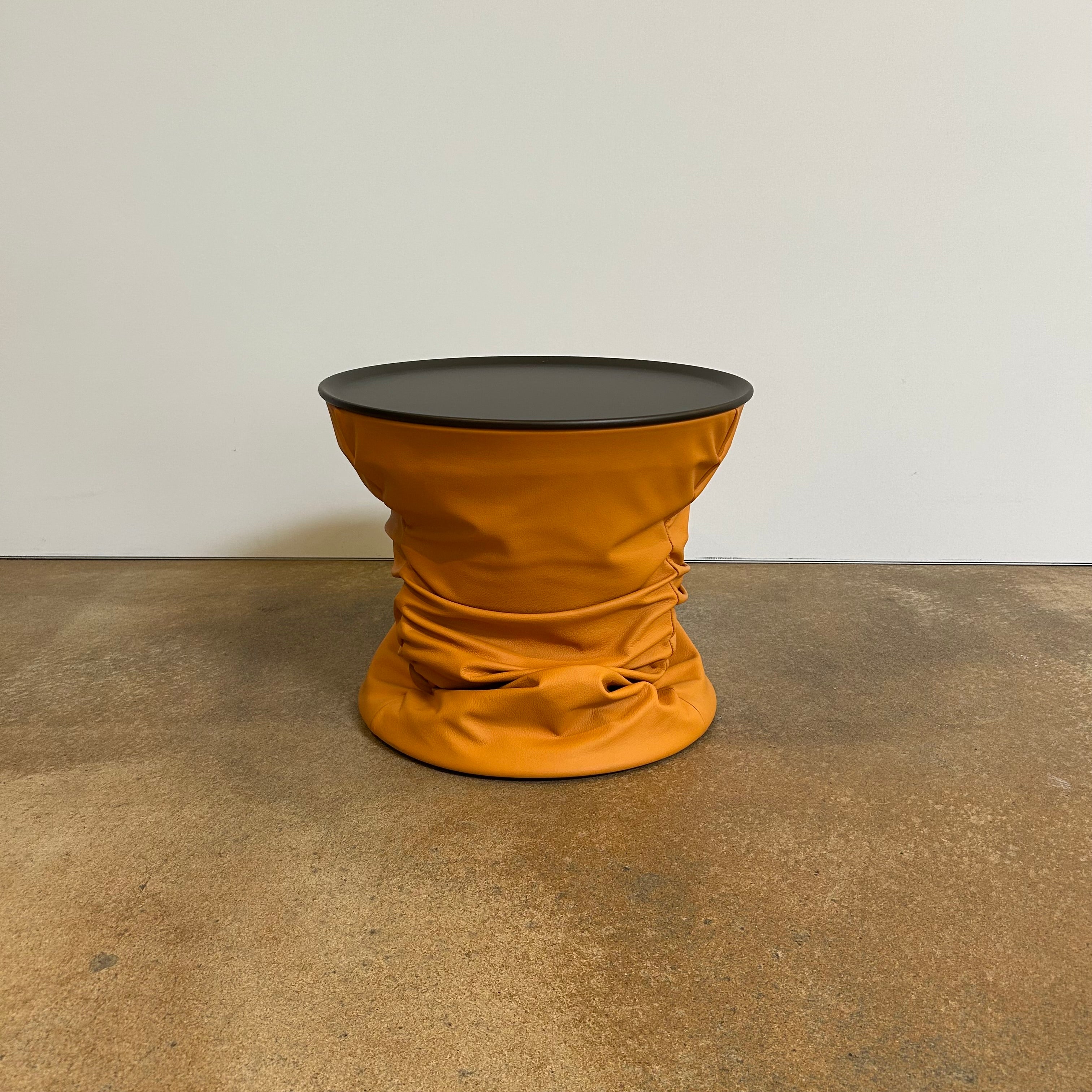 Walter Knoll / Bellows / side table