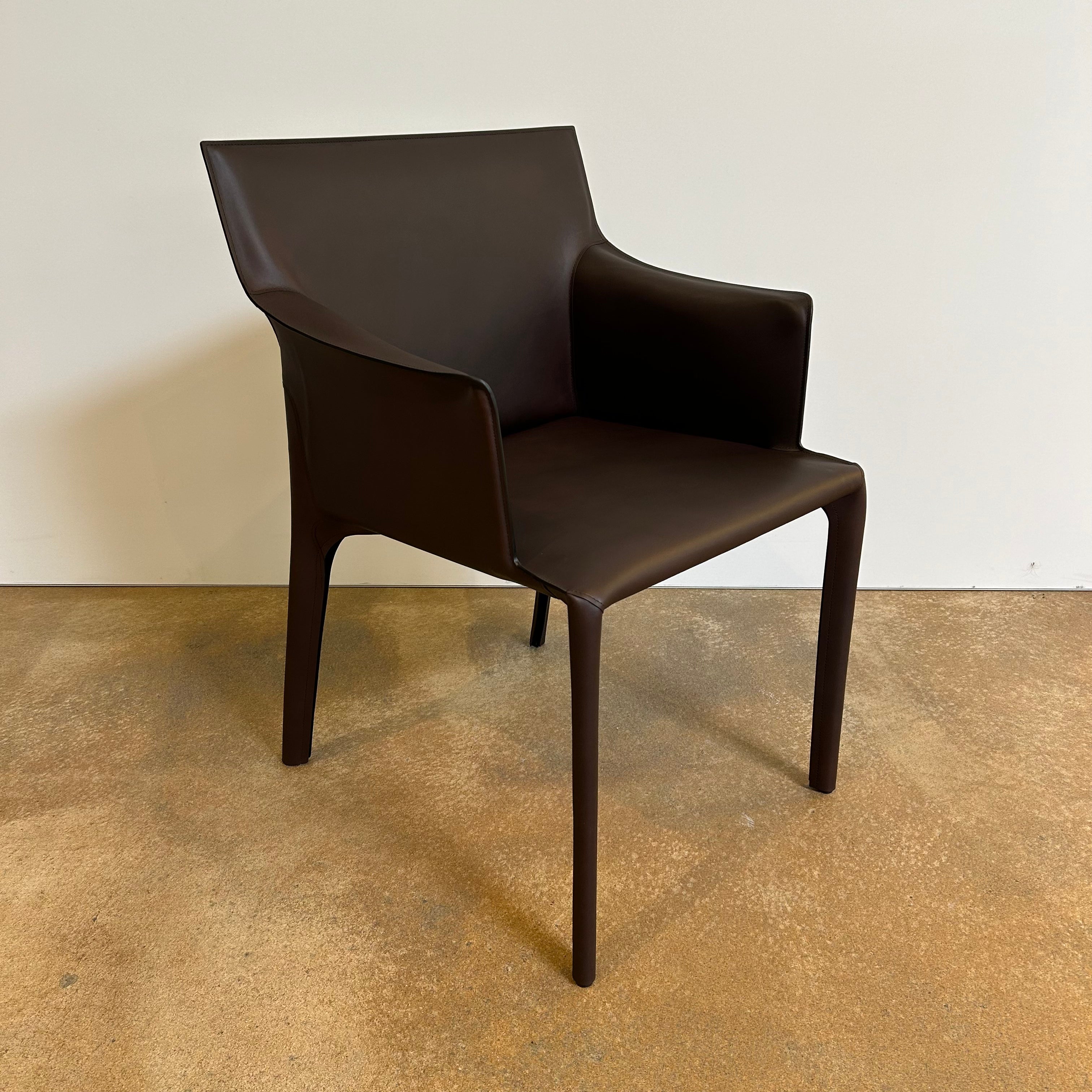 Walter Knoll Saddle chair