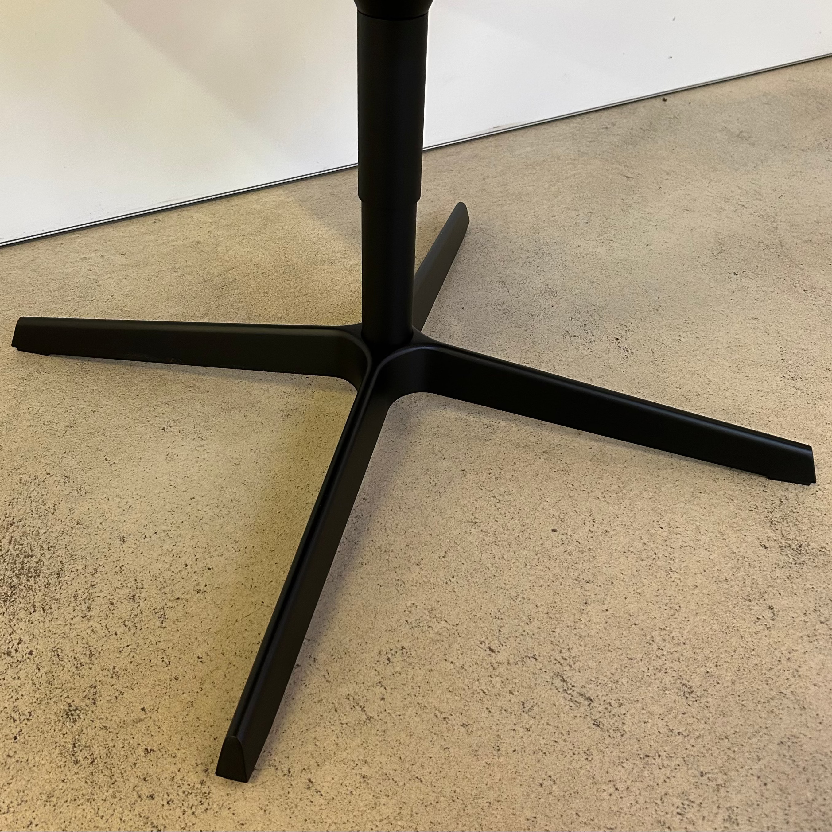 Walter Knoll / SHERU 1437 C / Armlehnstuhl