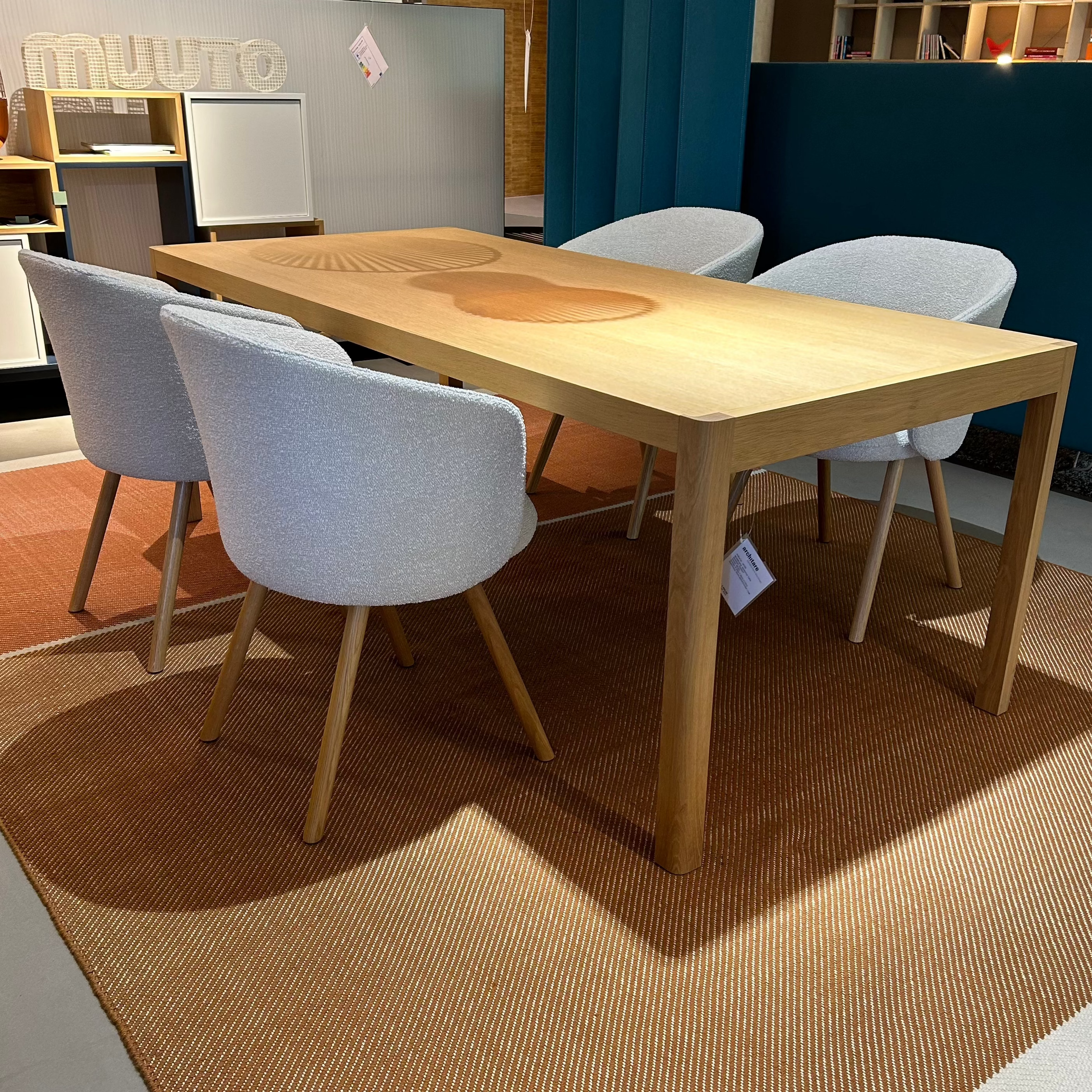 Vitra Mikado