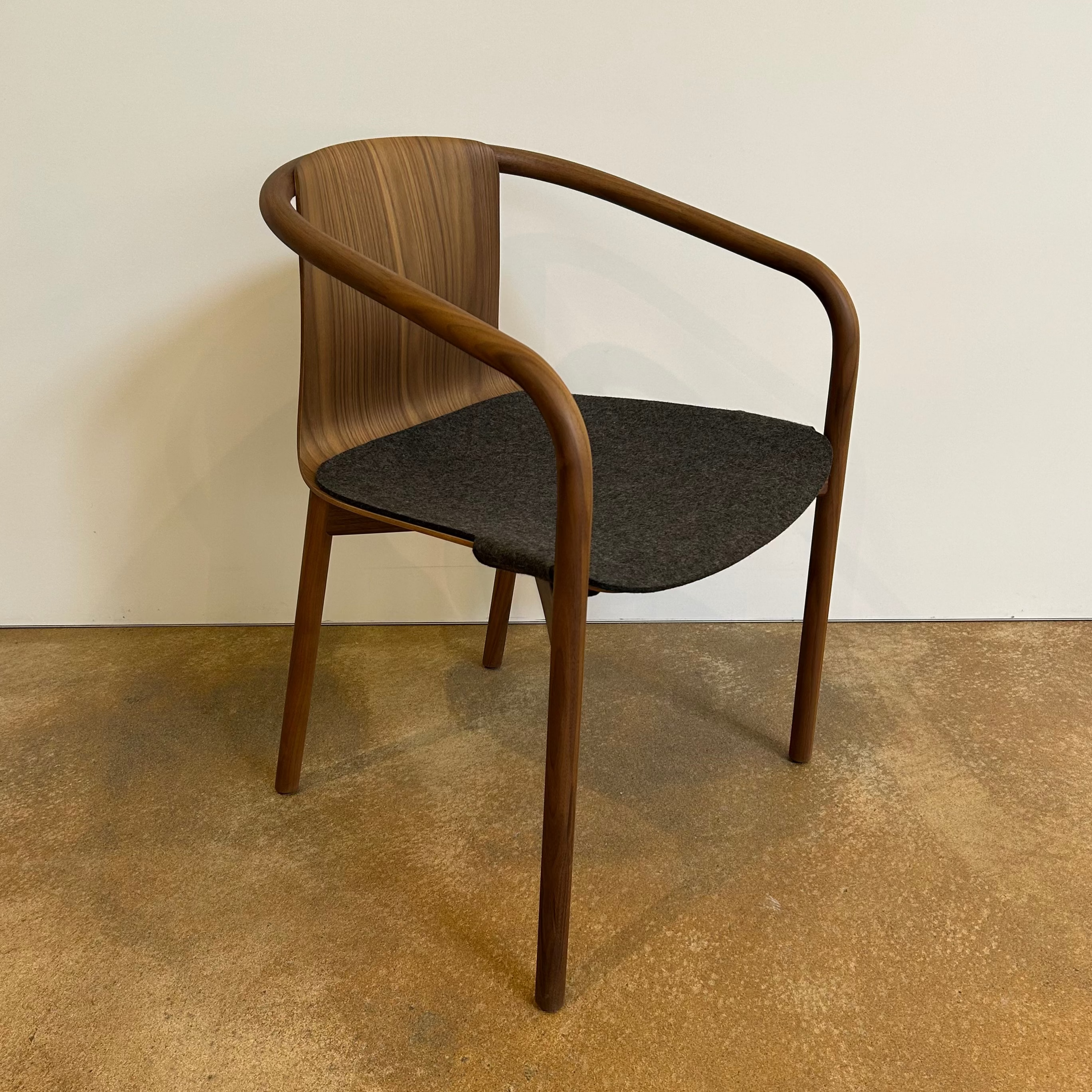 Walter Knoll Osuu chair