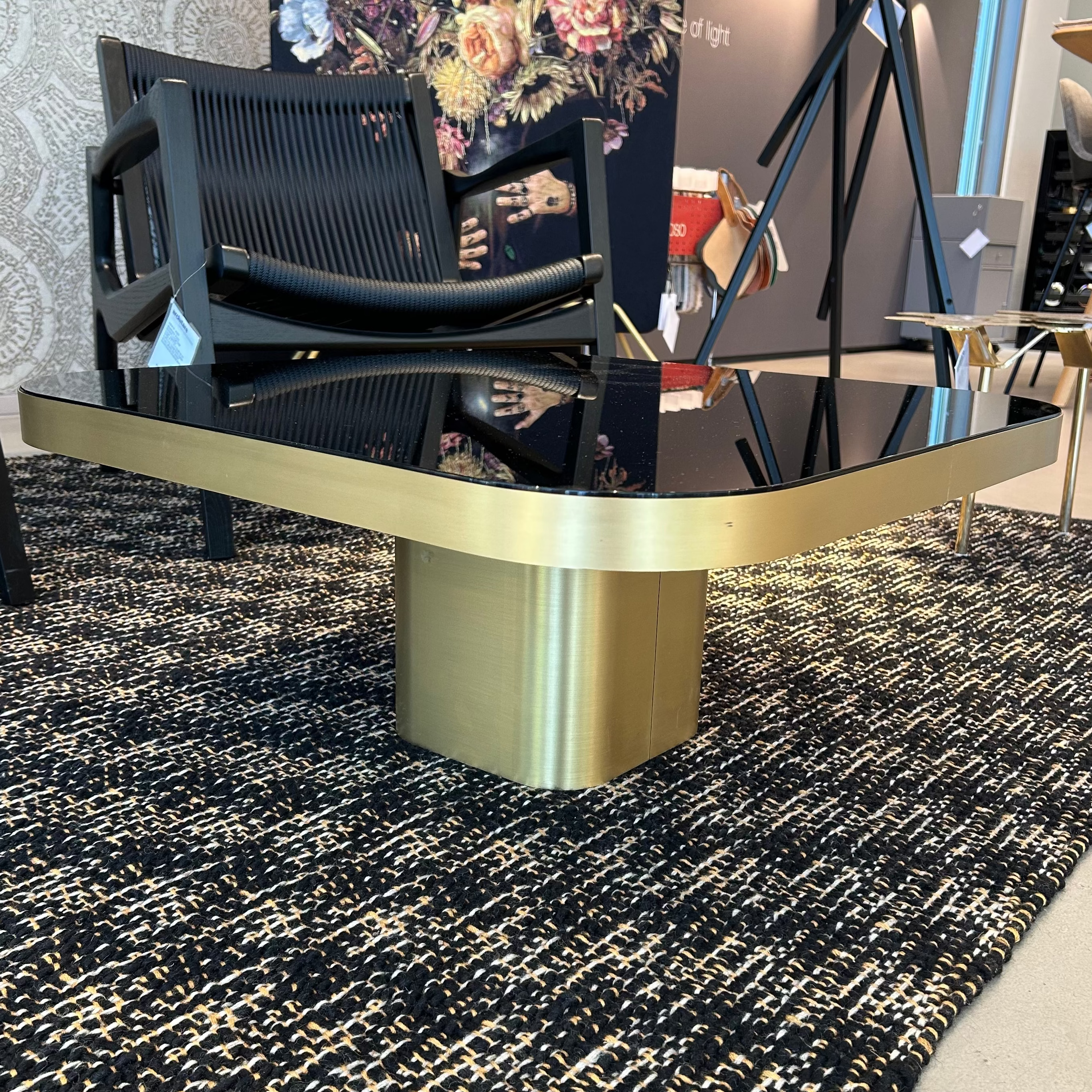 Classicon /  BOW TABLE / Couchtisch
